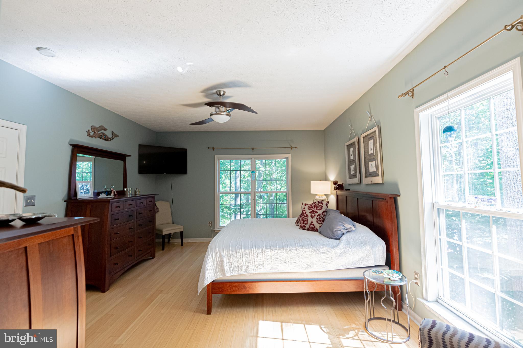 LAKE CAROLINE - Residential