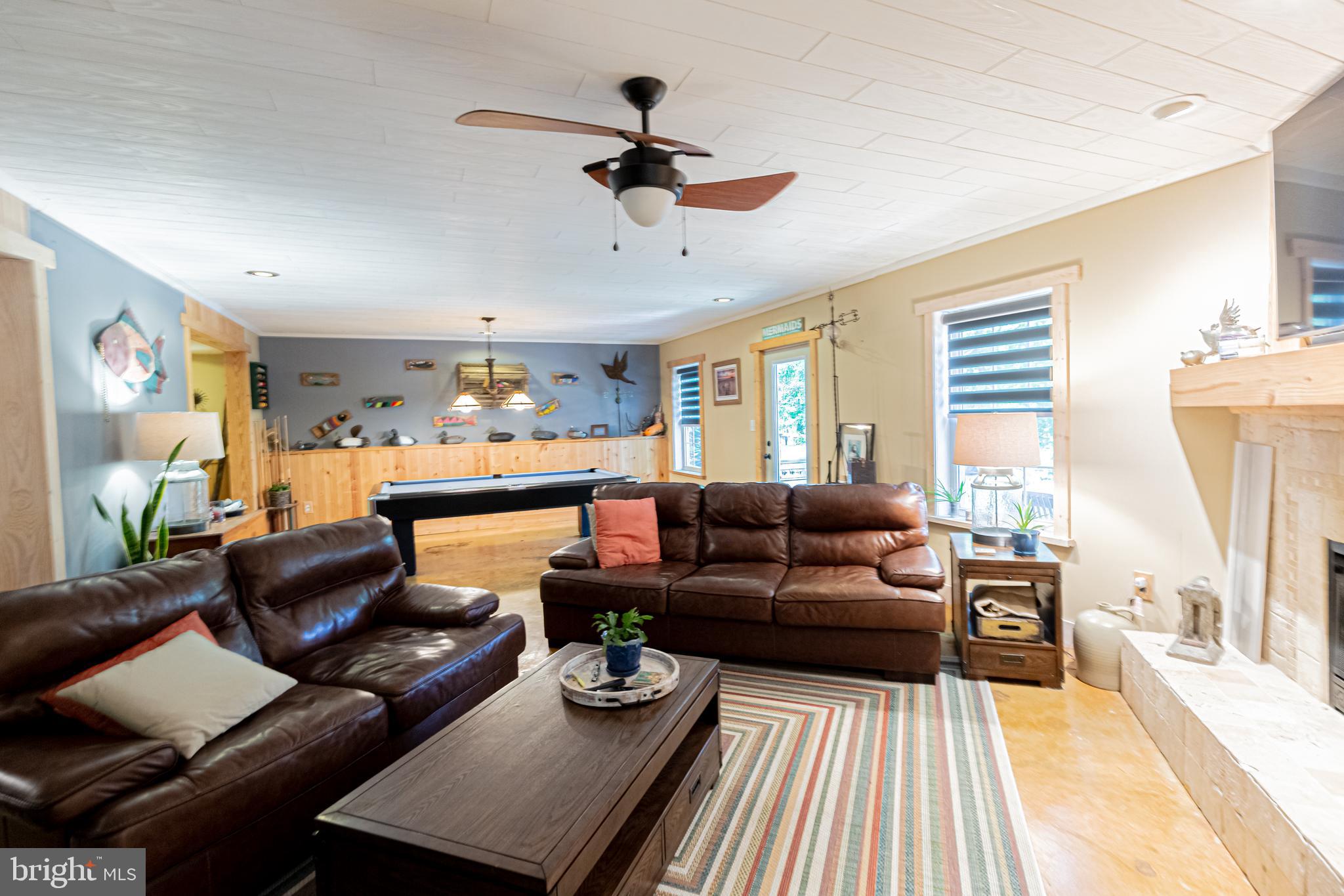 LAKE CAROLINE - Residential