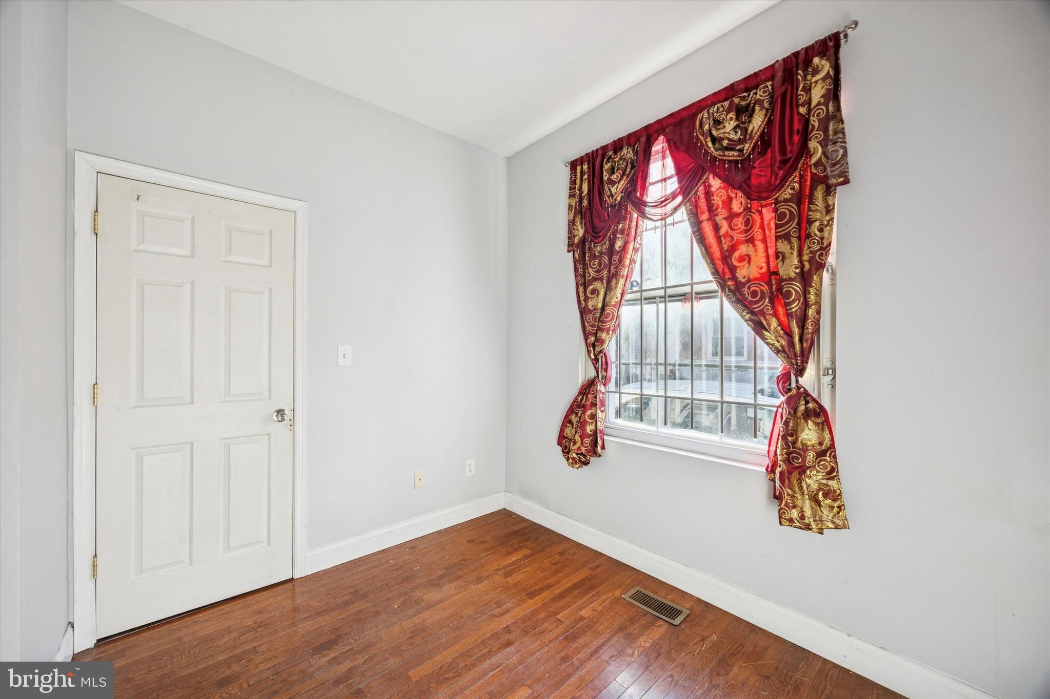 TEMPLE UNIVERSITY - Residential