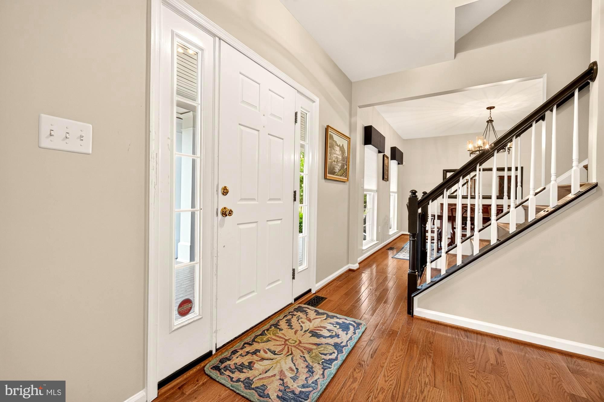 HUNTERS RUN - Residential