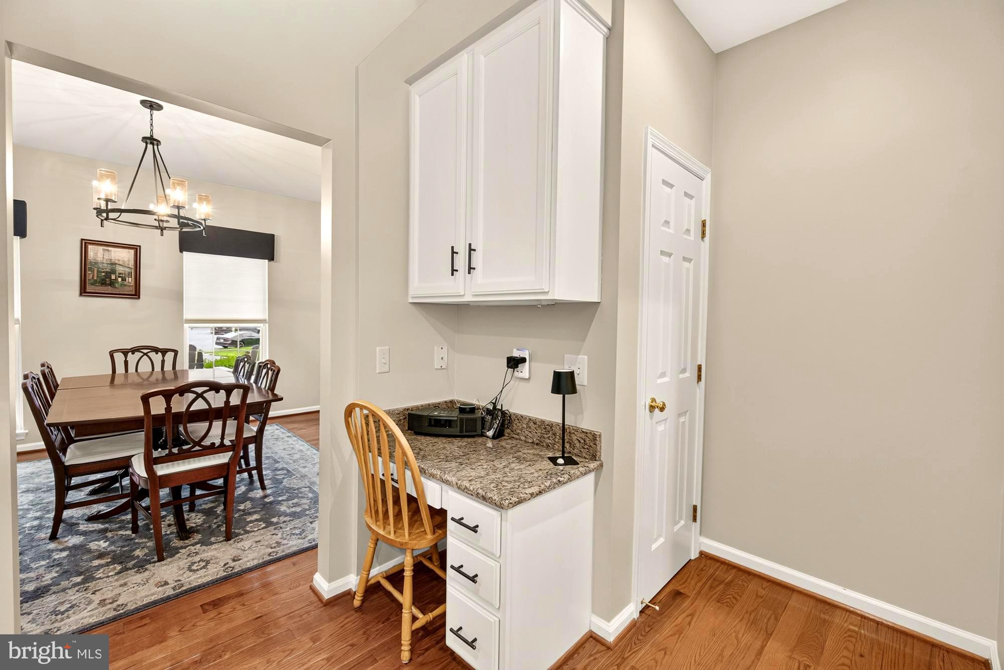 HUNTERS RUN - Residential