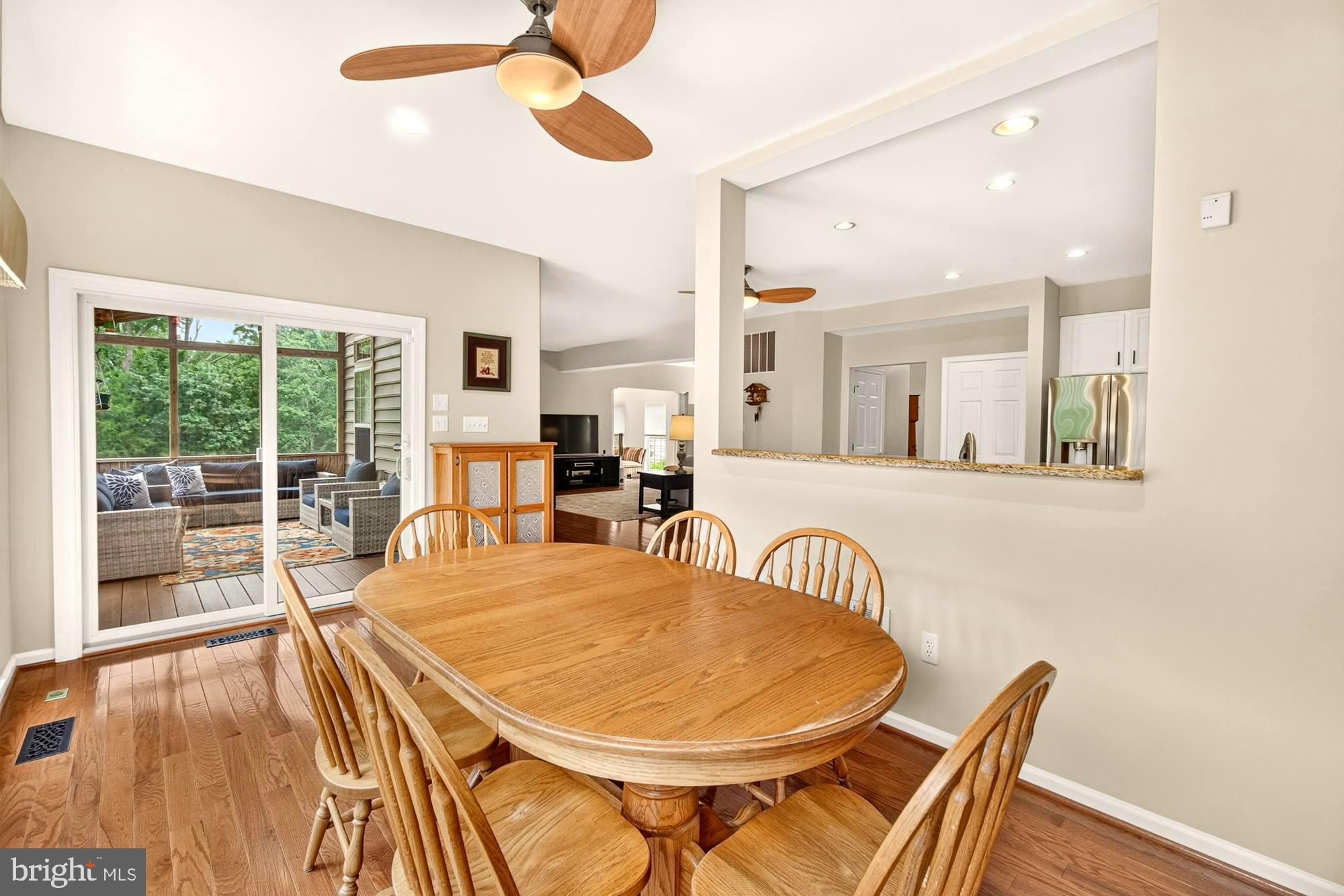 HUNTERS RUN - Residential