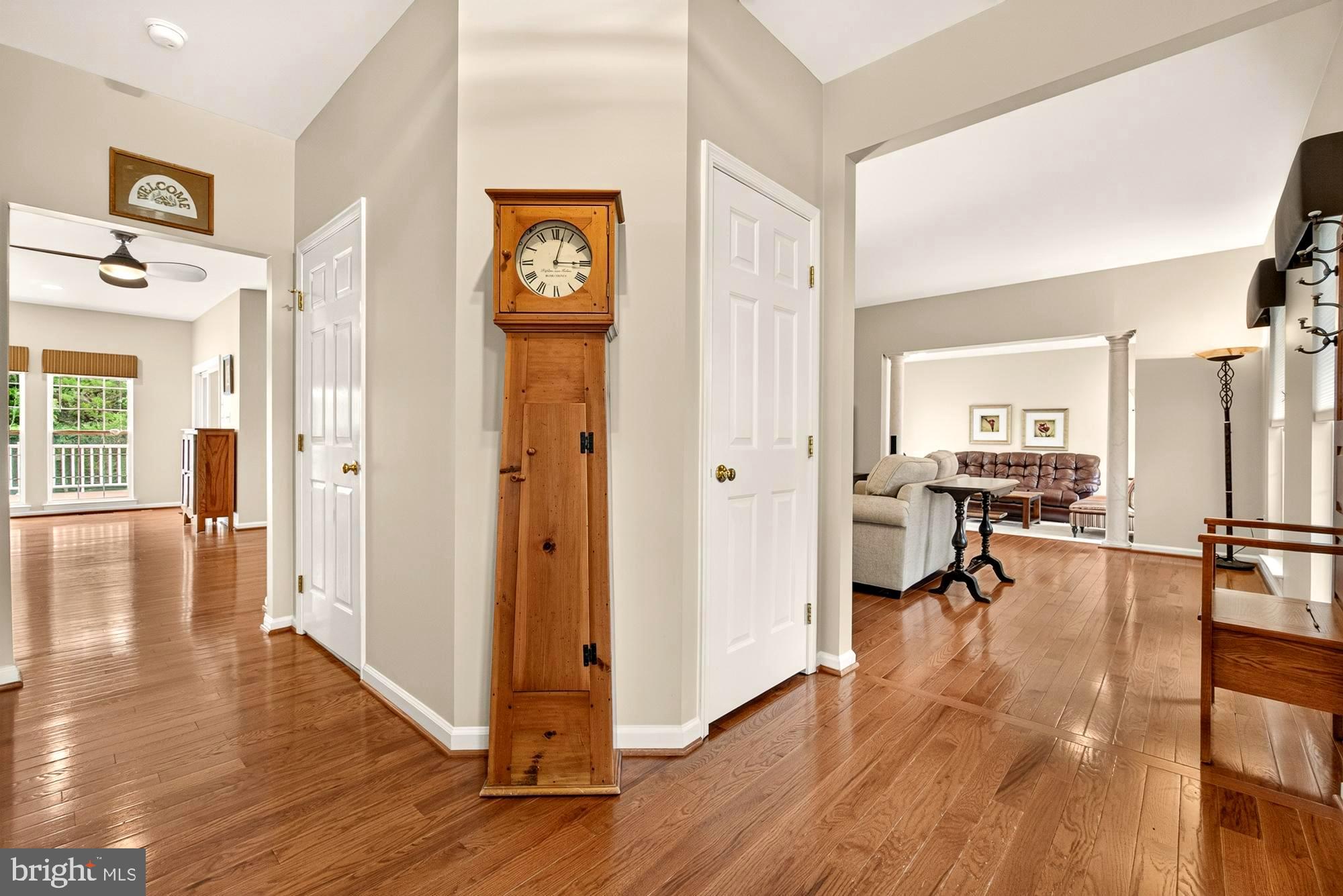 HUNTERS RUN - Residential