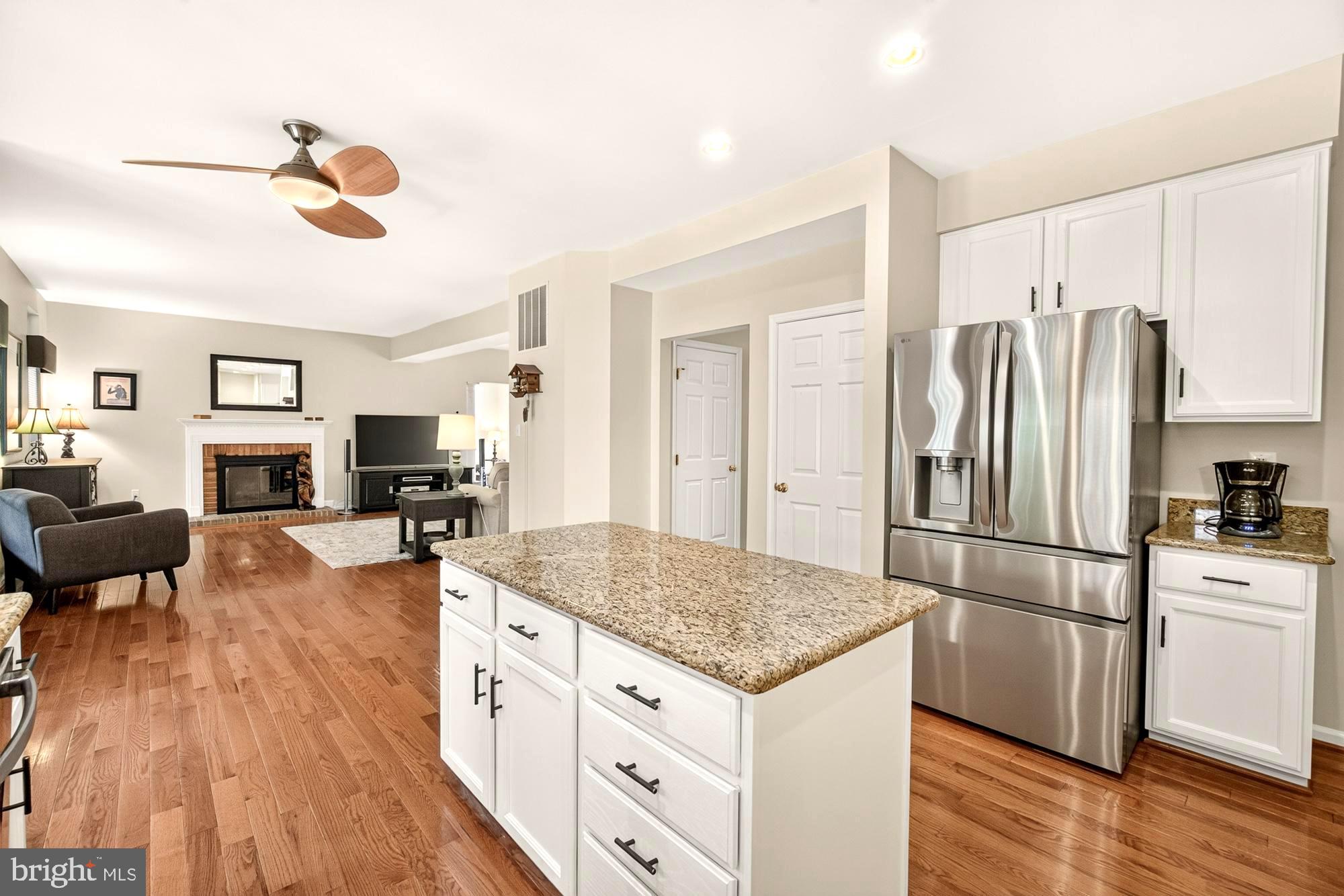 HUNTERS RUN - Residential