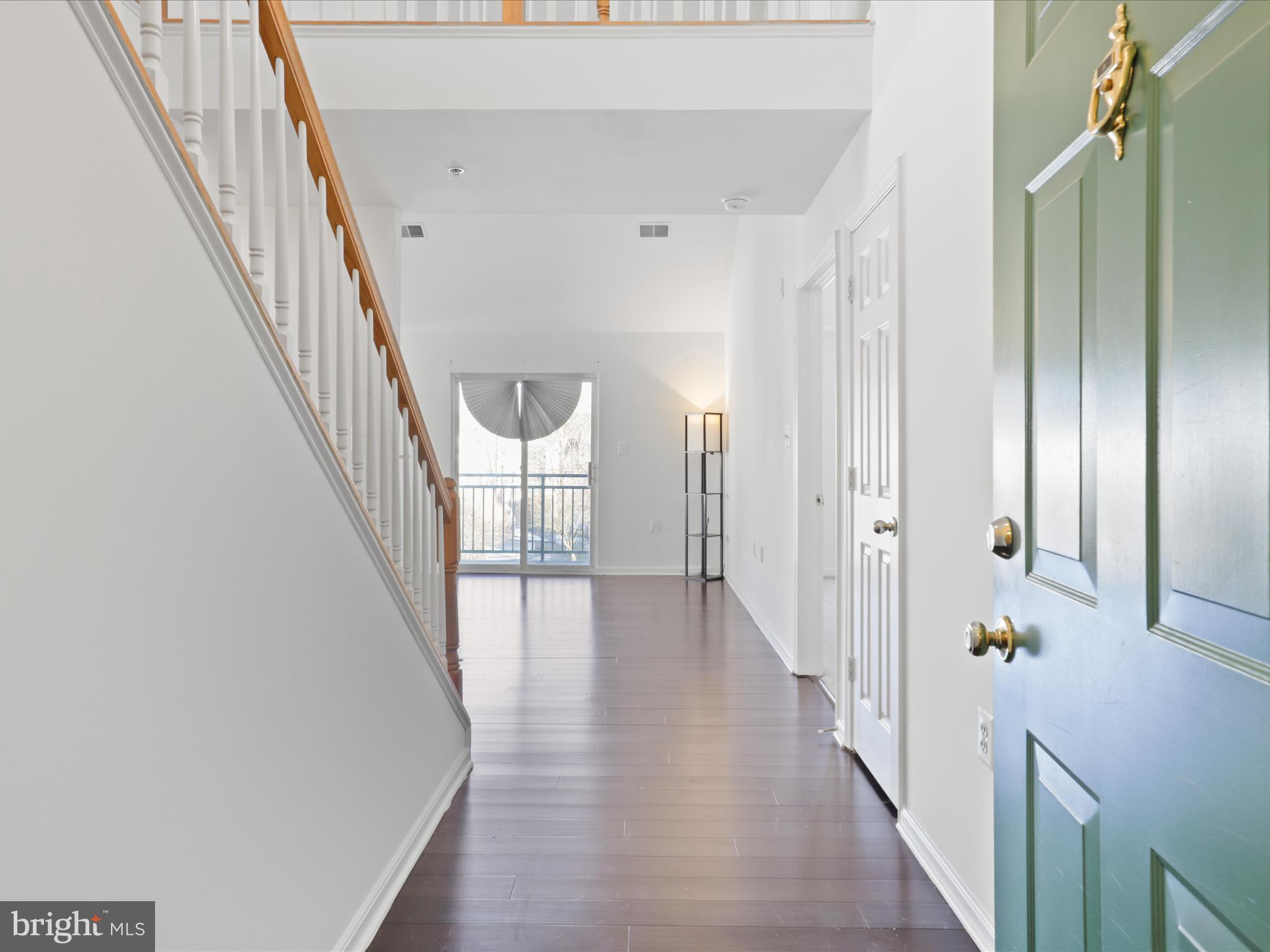 WOODLAND LAKE CONDO - Residential