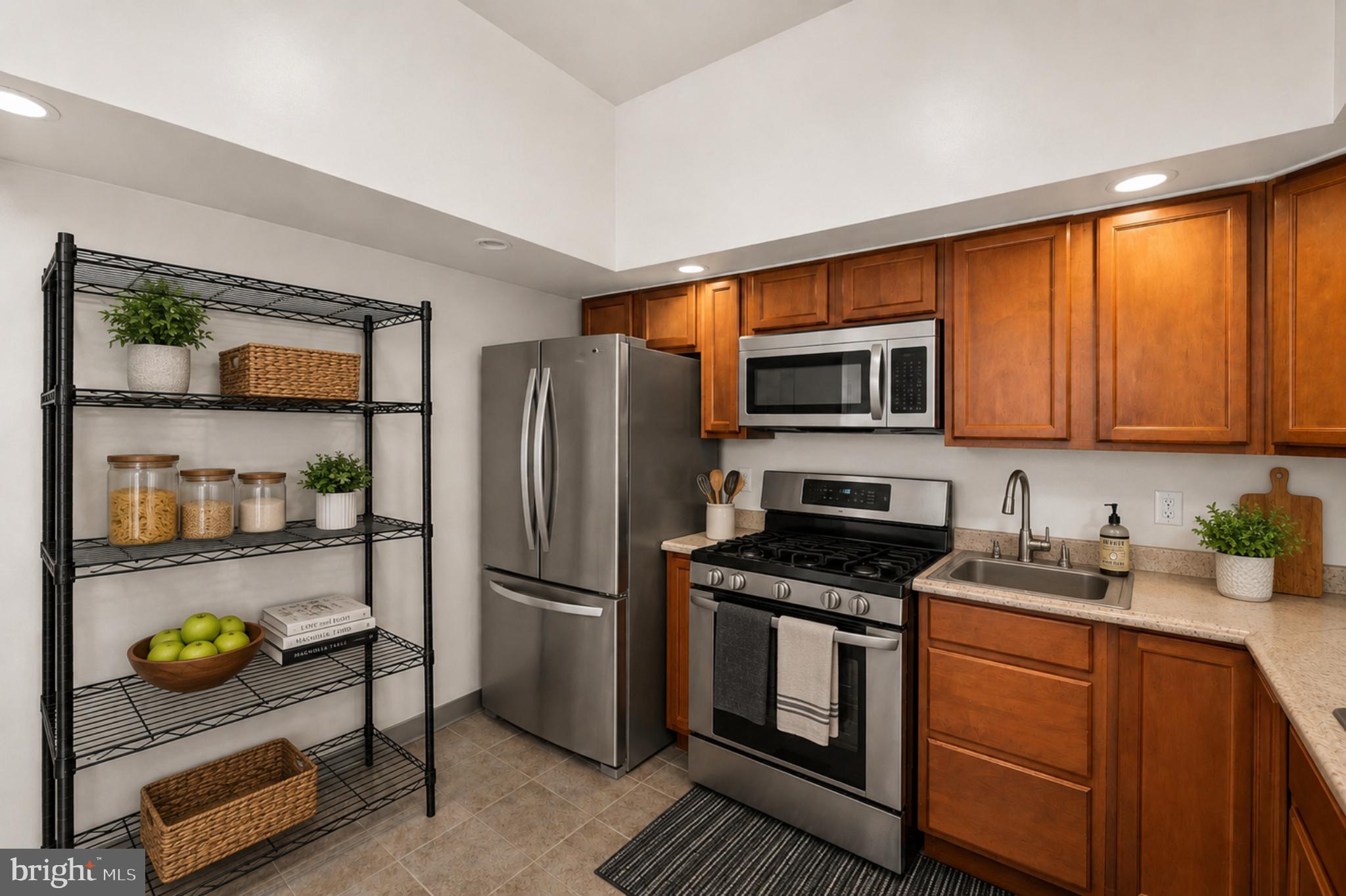 UNIVERSITY CITY - Residential