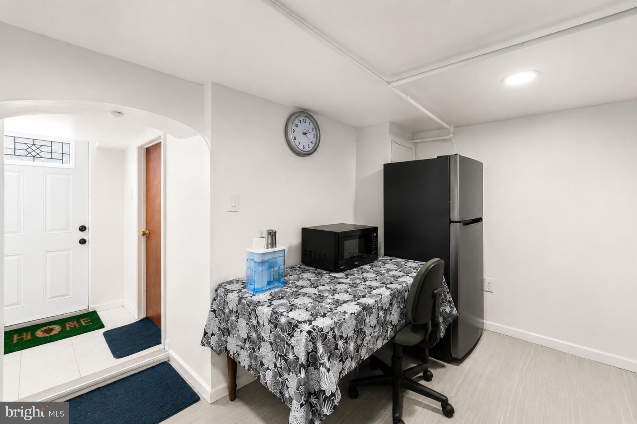 UNIVERSITY CITY - Residential