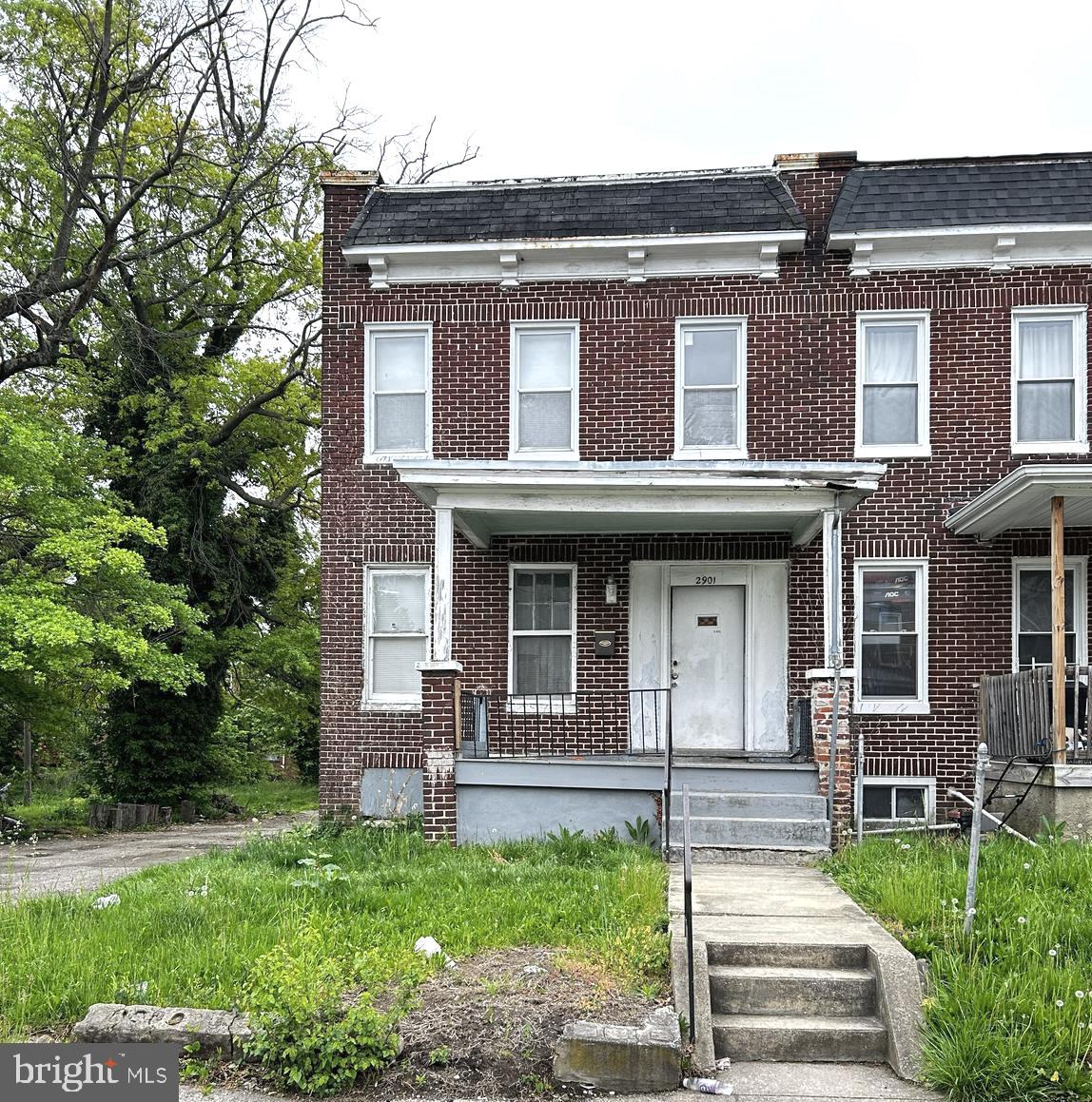 Renovation opportunity.  End unit home current includes a foyer, separate living and dining room, spacious kitchen area, 3 bedrooms, 1 bathroom, unfinished basement, 2 car detached garage. Conveniently located near the Coldspring subway station, I-83, Druid Hill Park and minutes from downtown.