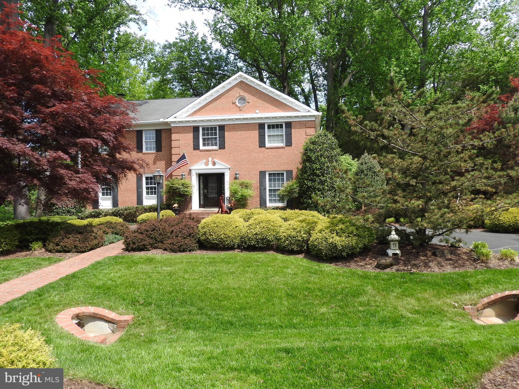 Beautifully expanded and renovated colonial in popular Country Place! Gorgeous master bedroom w spa-like bath and huge walk in closet. 4 BR/3 renovated Baths up. Expanded kitchen and family room, gleaming hardwoods and over-sized office. Finished walk out lower level with full bath, kitchenette & more! Entered for comparable purposes only.