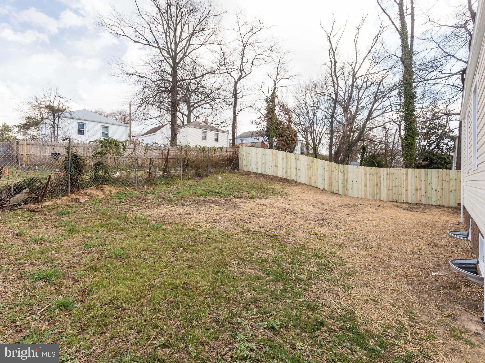 CHAPEL OAKS - Residential