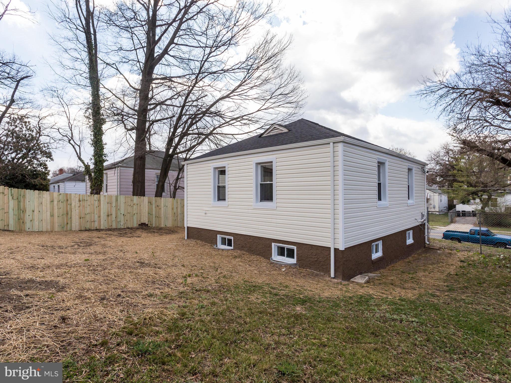 CHAPEL OAKS - Residential
