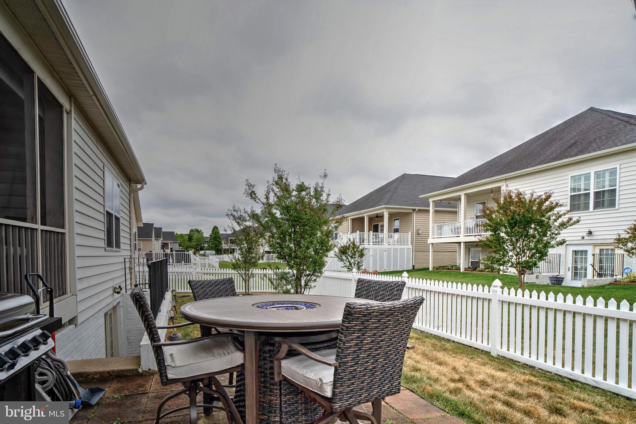 VIRGINIA HERITAGE AT LEE'S PARK - Residential