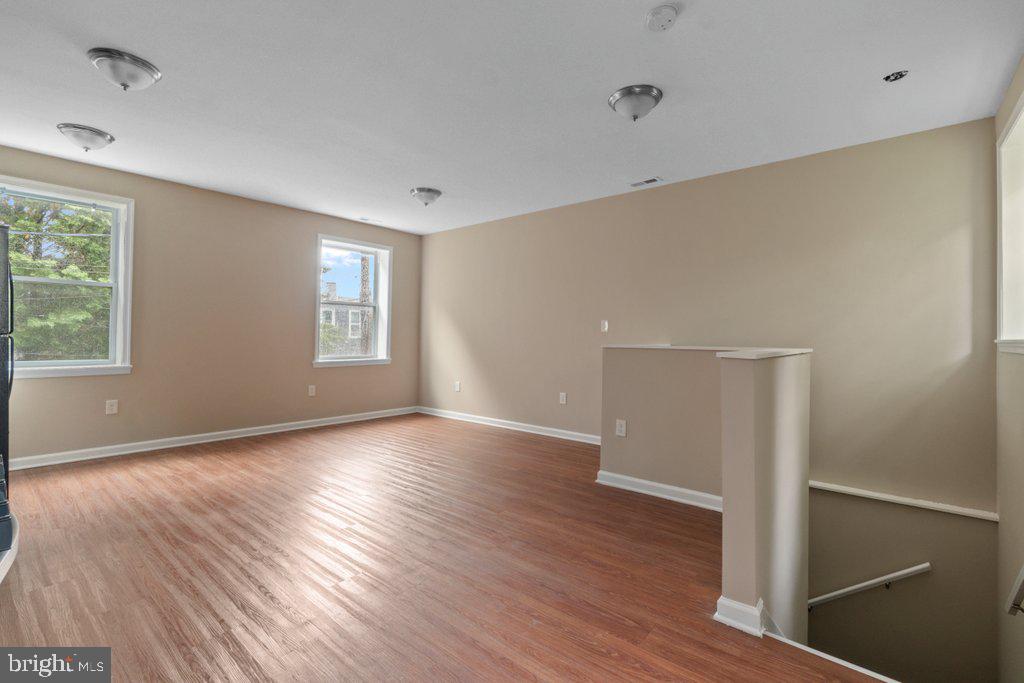 RESERVOIR HILL - Residential Income