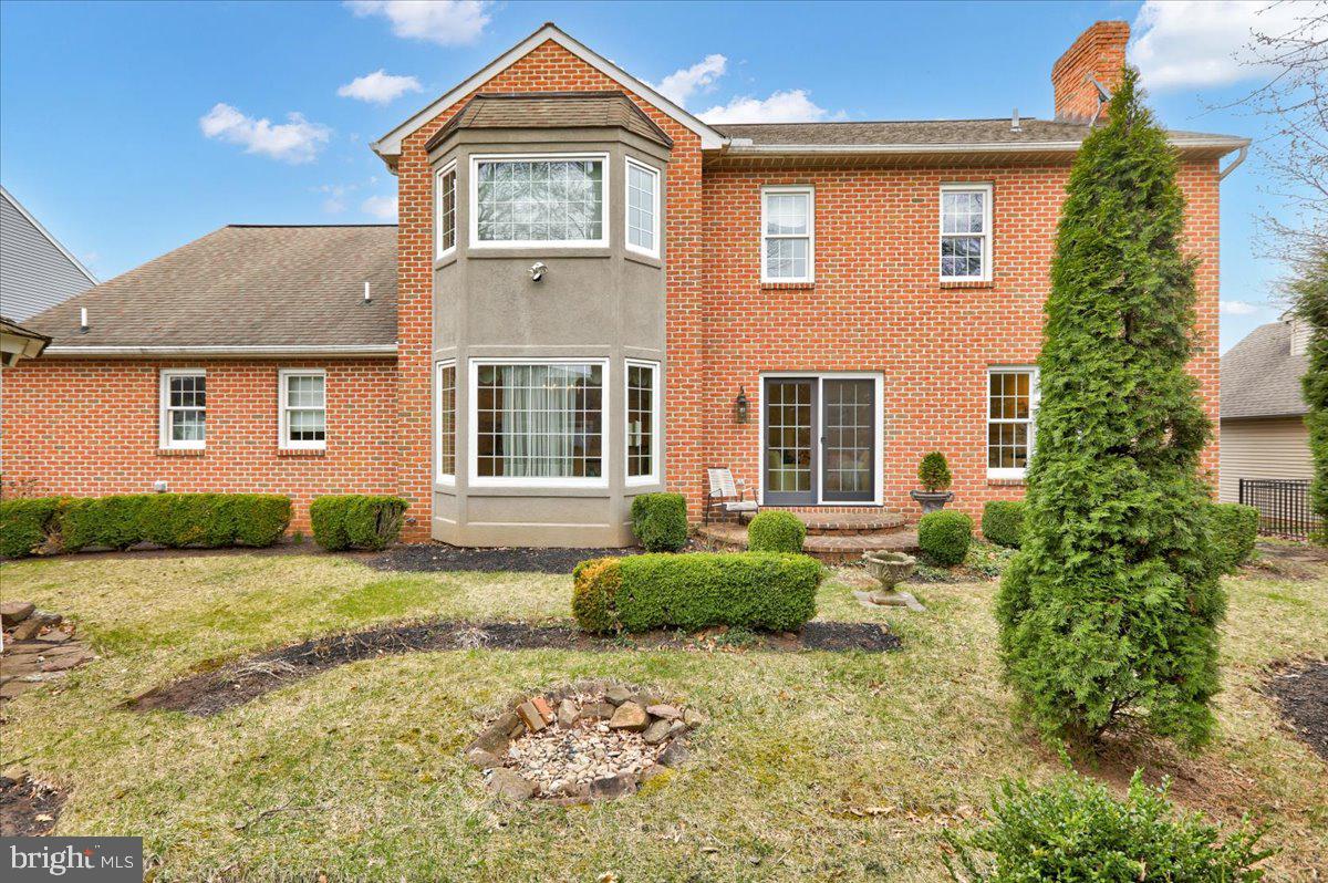 QUAIL HOLLOW - Residential