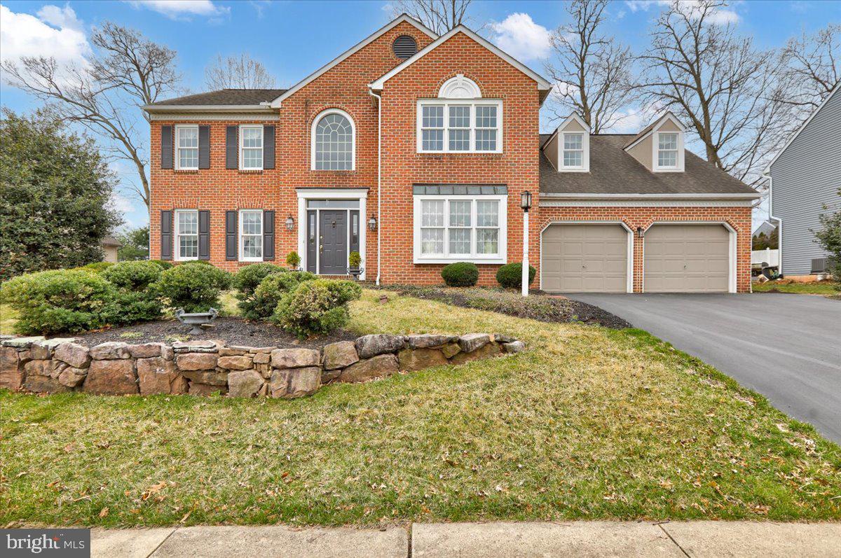 QUAIL HOLLOW - Residential
