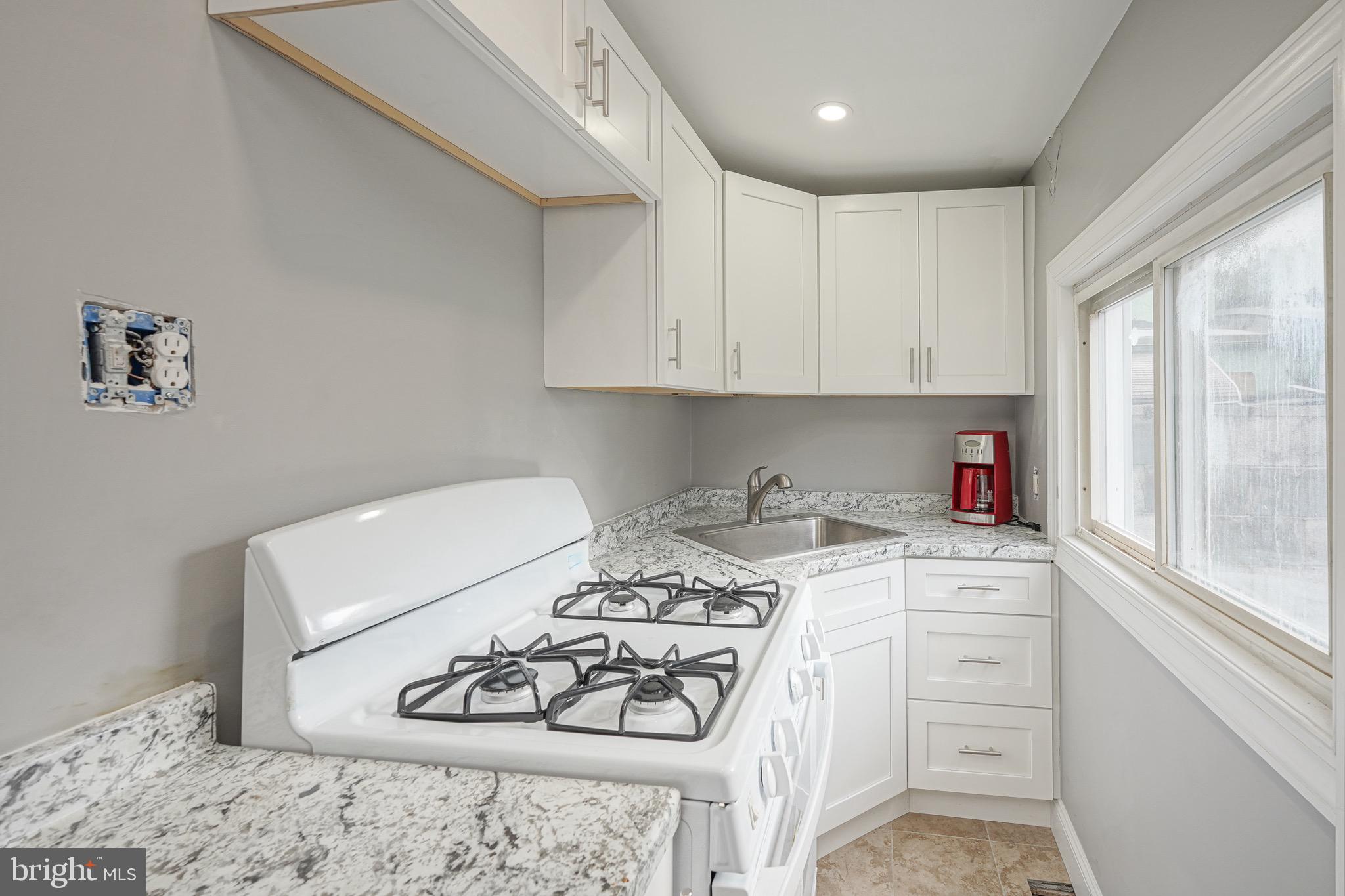 LOWER MOYAMENSING - Residential