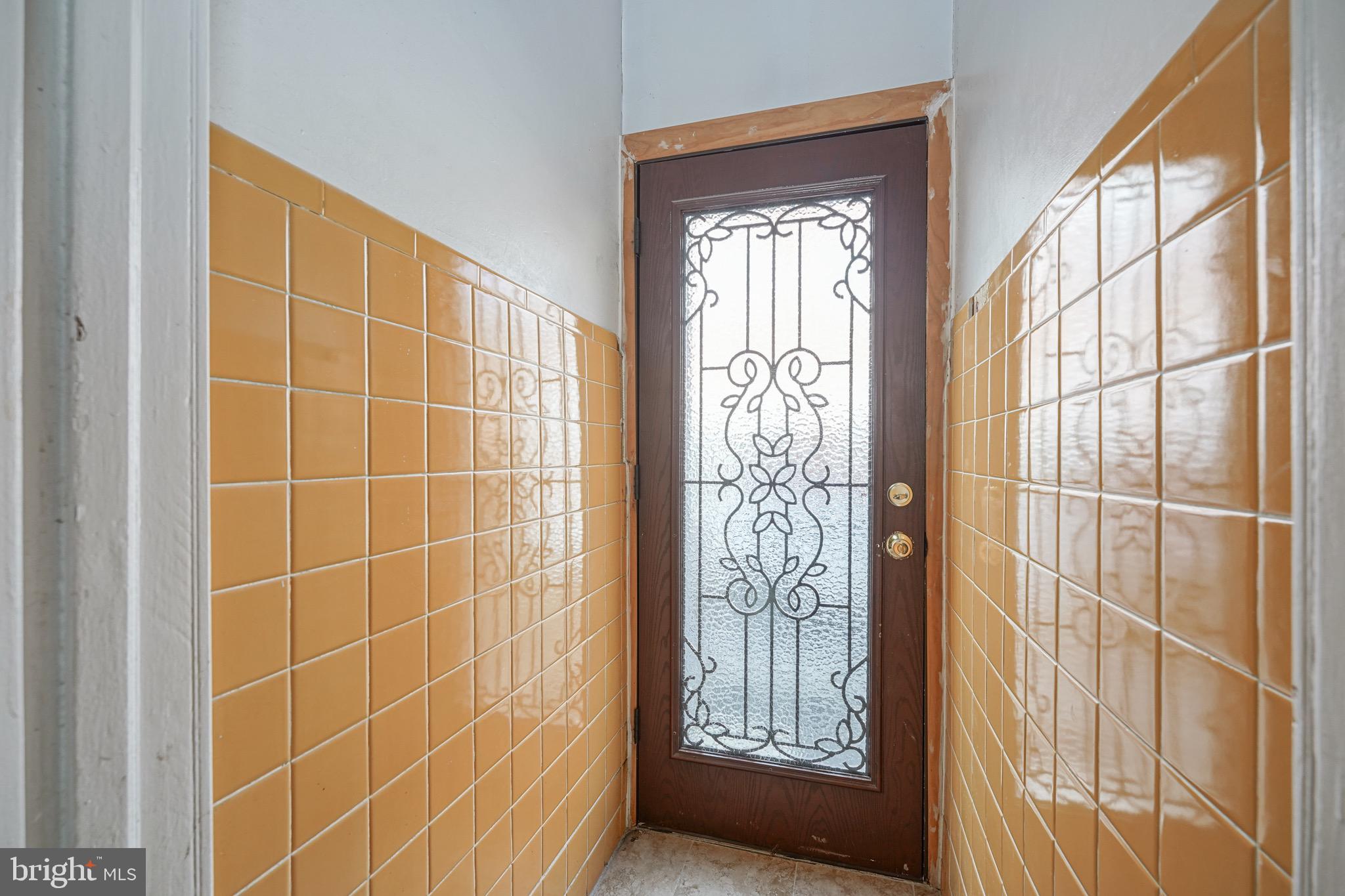 LOWER MOYAMENSING - Residential
