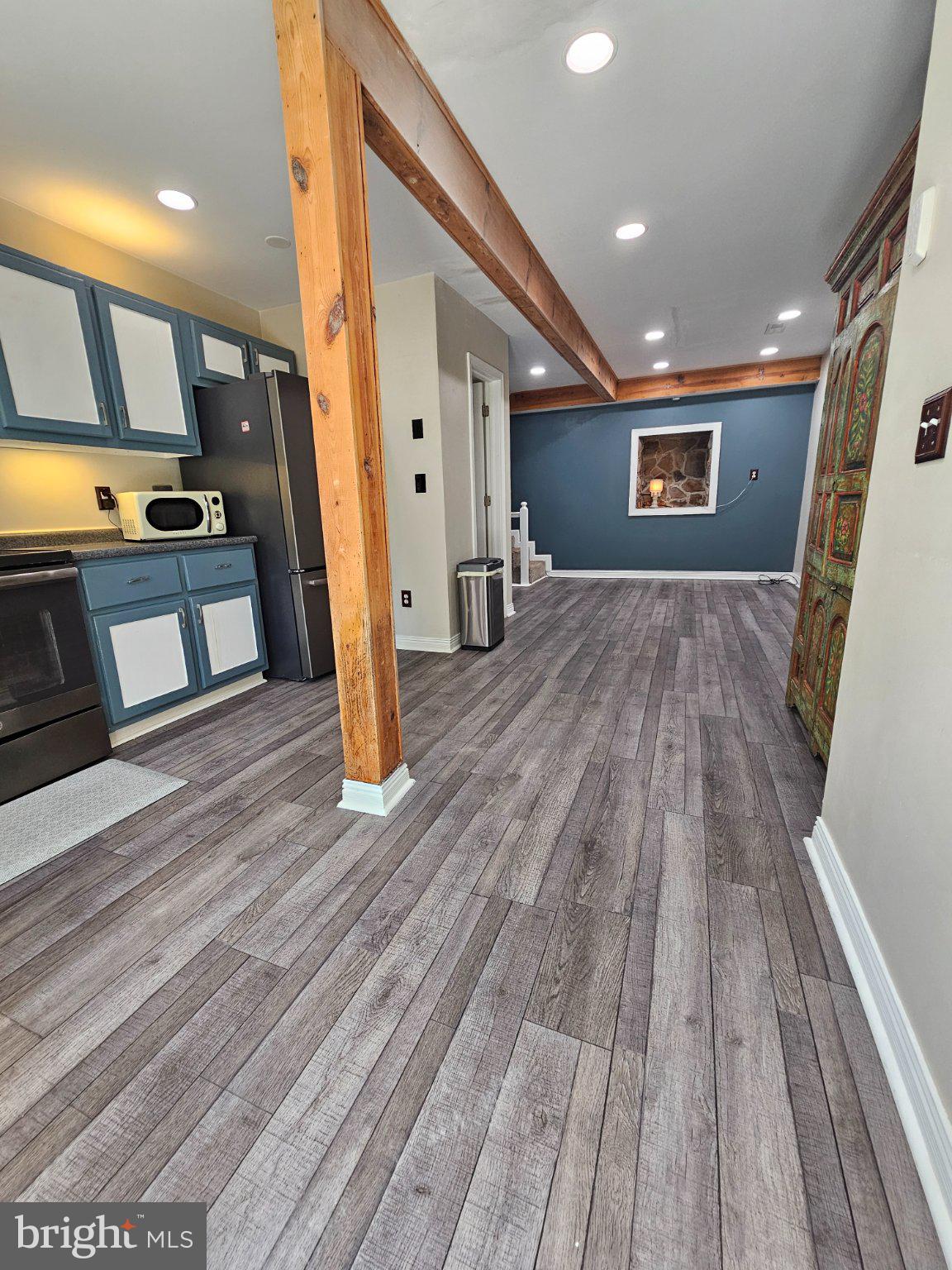 SKYLAND ESTATES - Residential