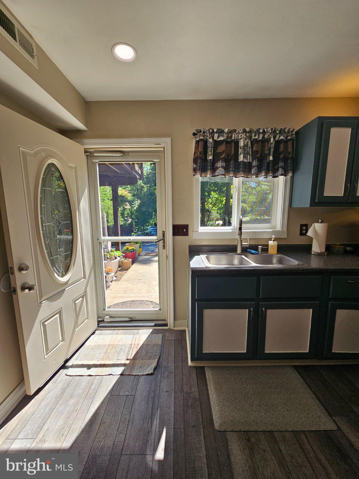 SKYLAND ESTATES - Residential