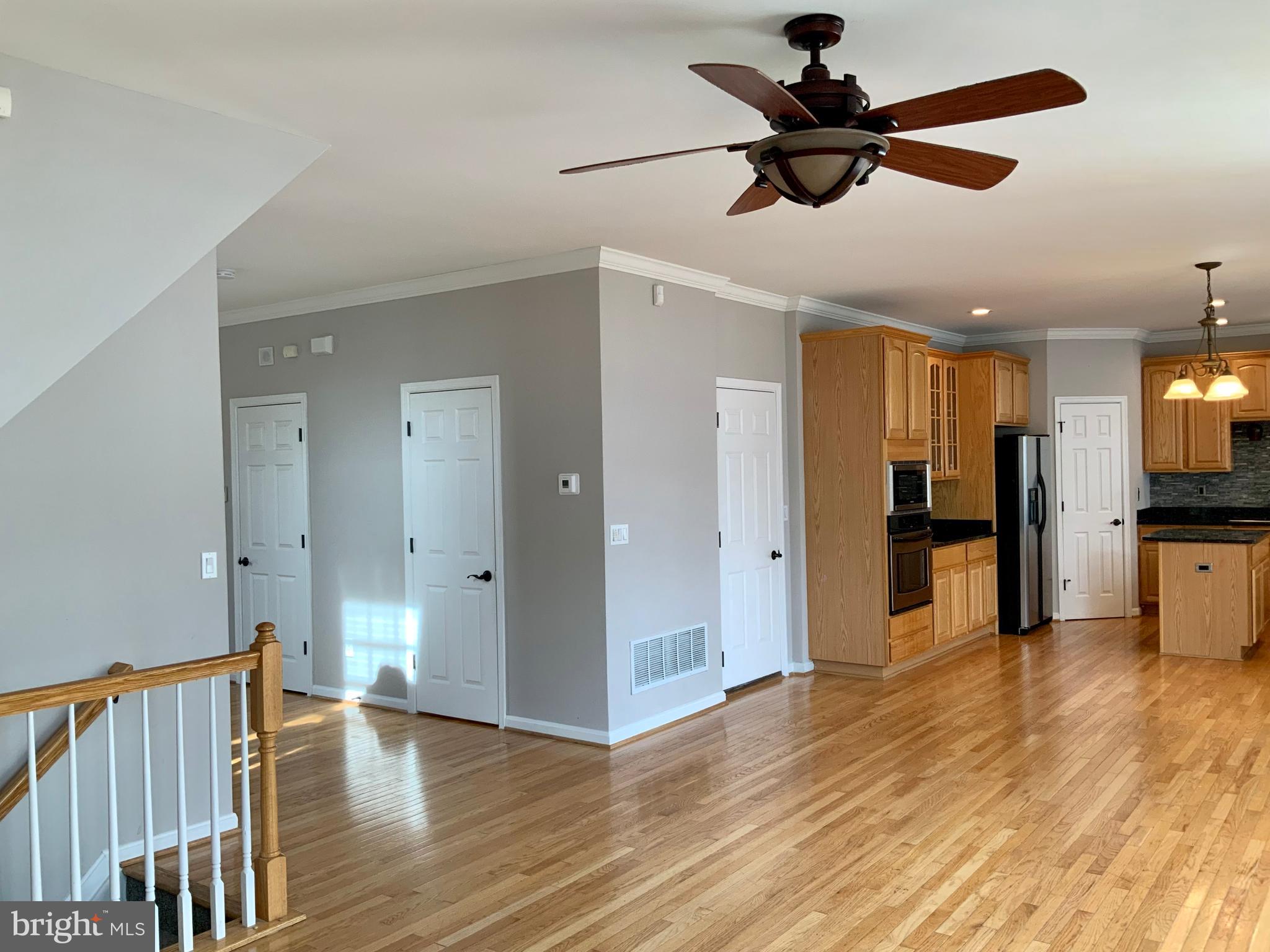 TOWN CREEK - Residential