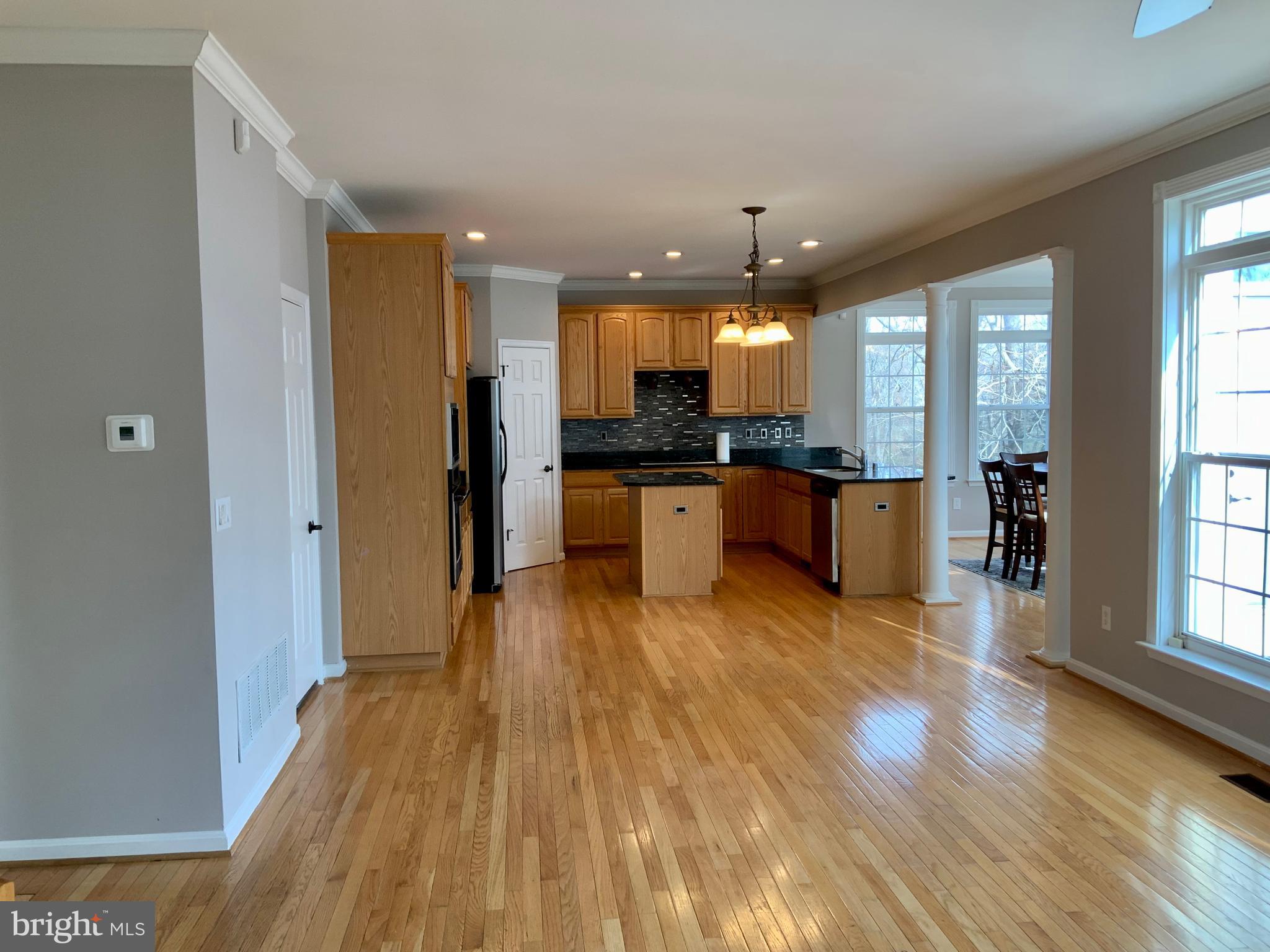 TOWN CREEK - Residential