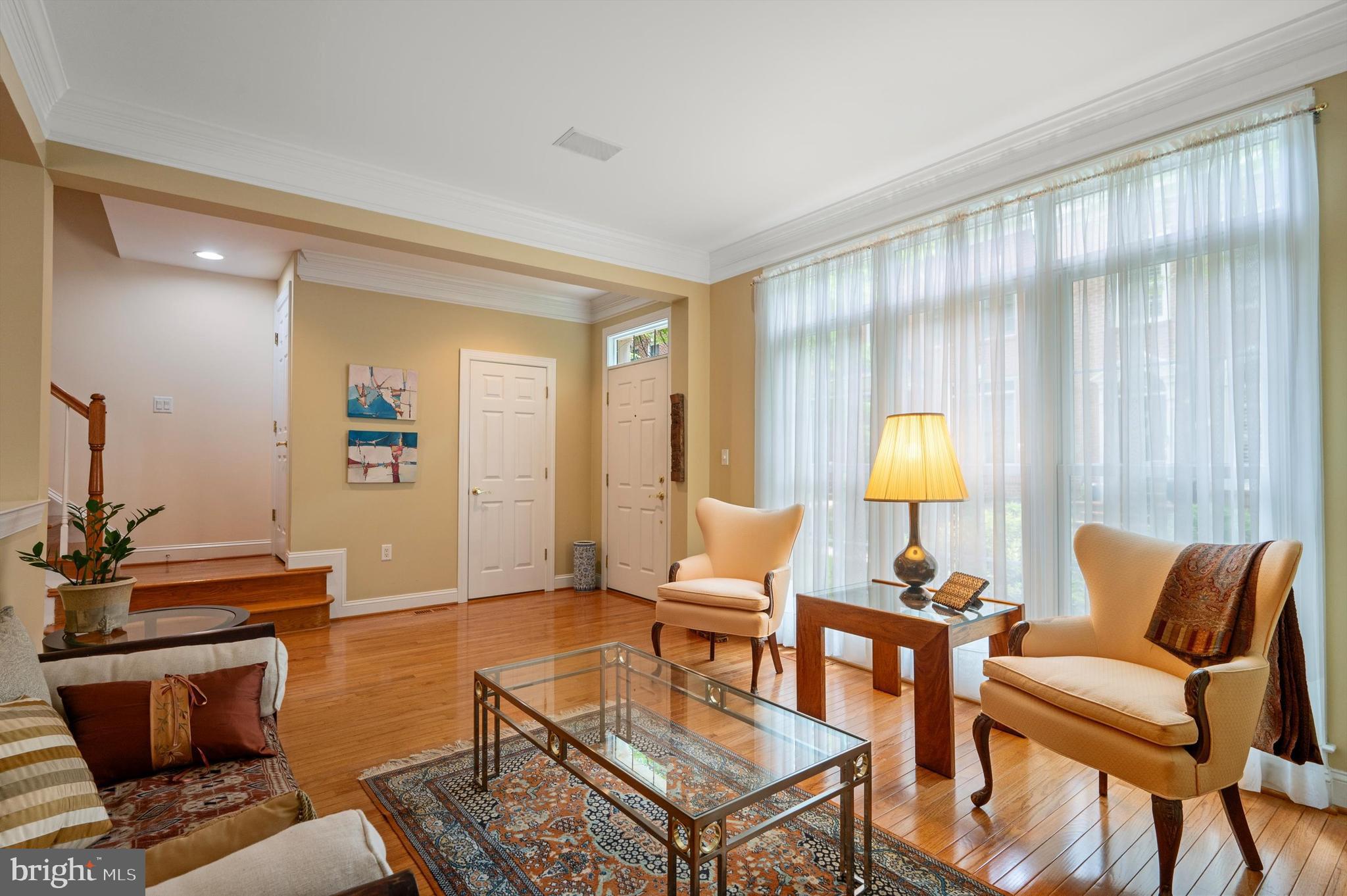 RILEY - Residential