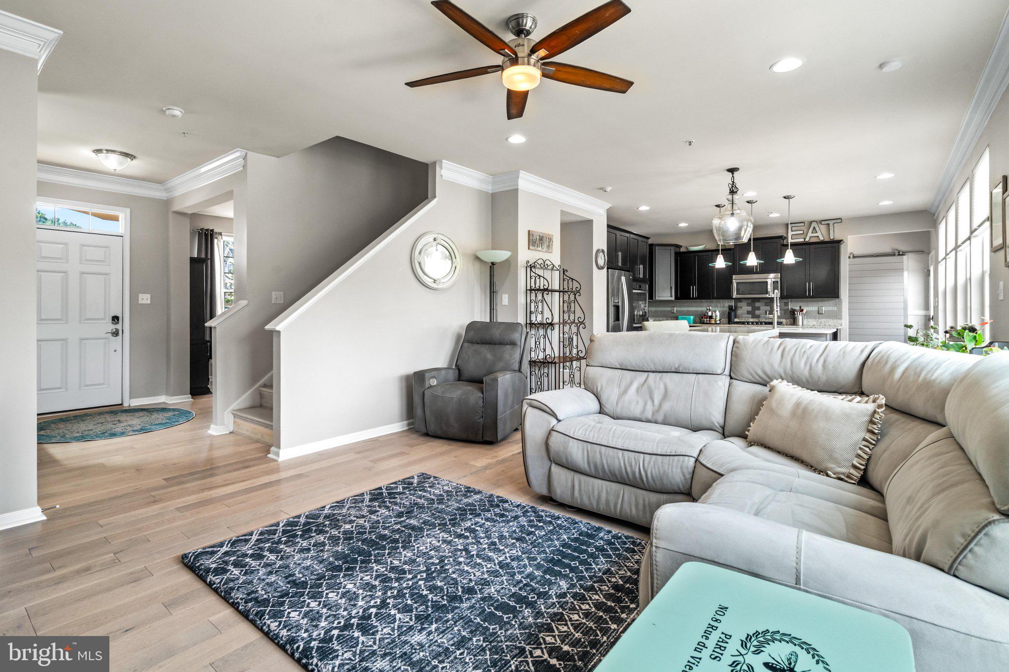 CLOVER RIDGE - Residential