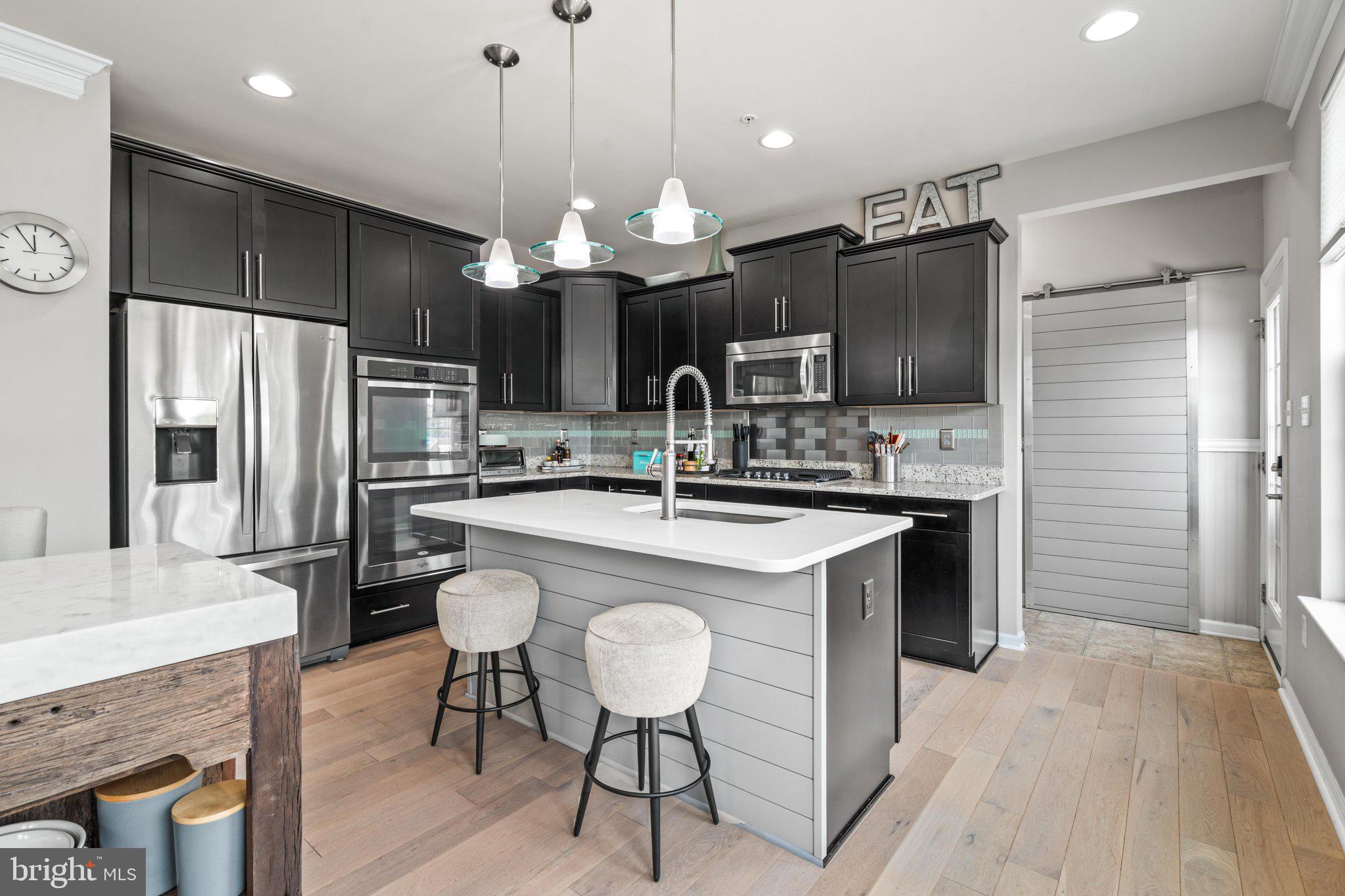 CLOVER RIDGE - Residential