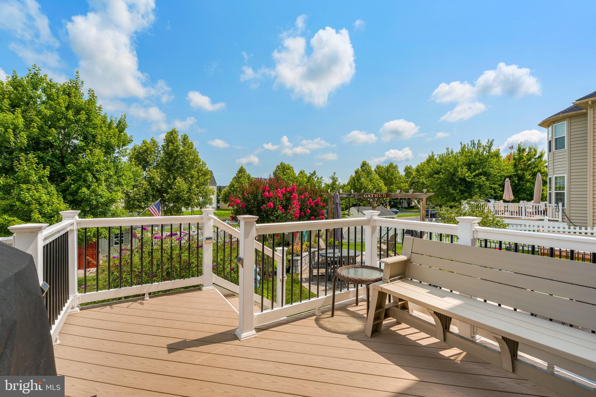 CLOVER RIDGE - Residential
