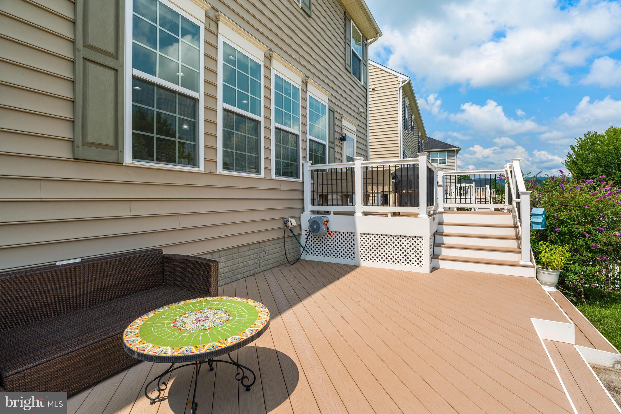 CLOVER RIDGE - Residential