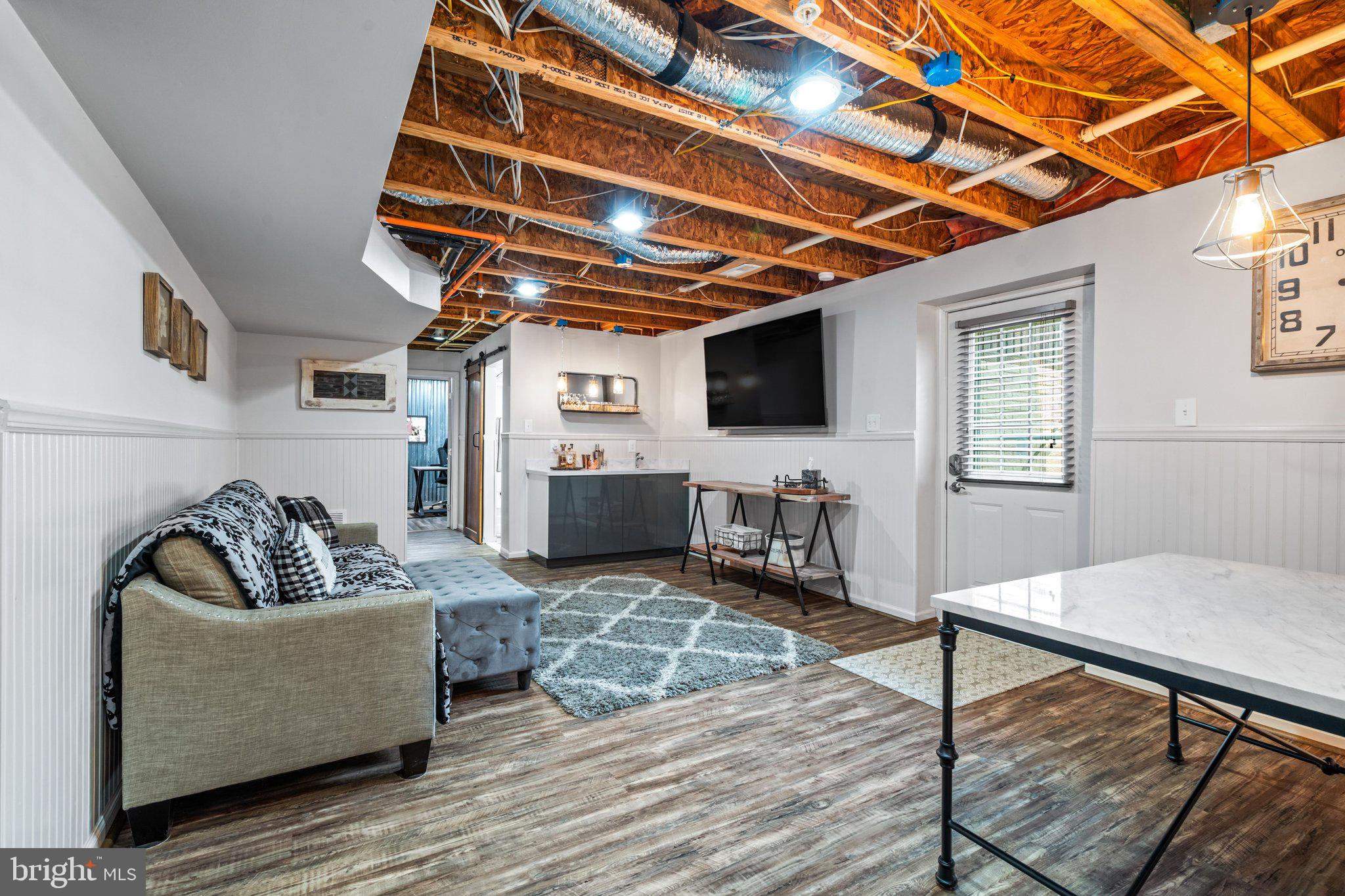CLOVER RIDGE - Residential