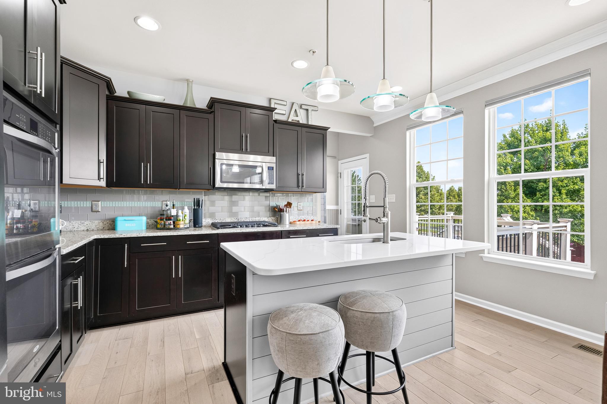 CLOVER RIDGE - Residential