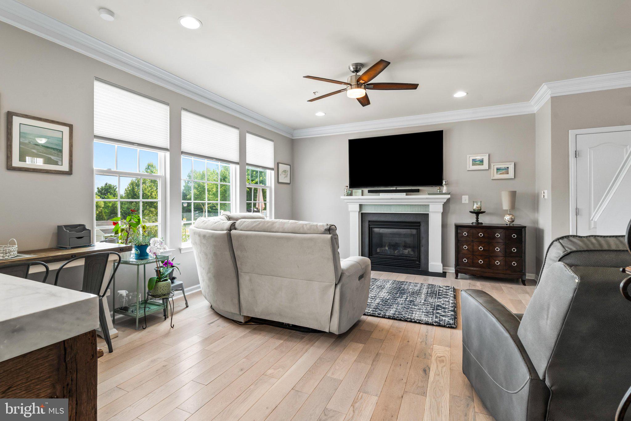 CLOVER RIDGE - Residential