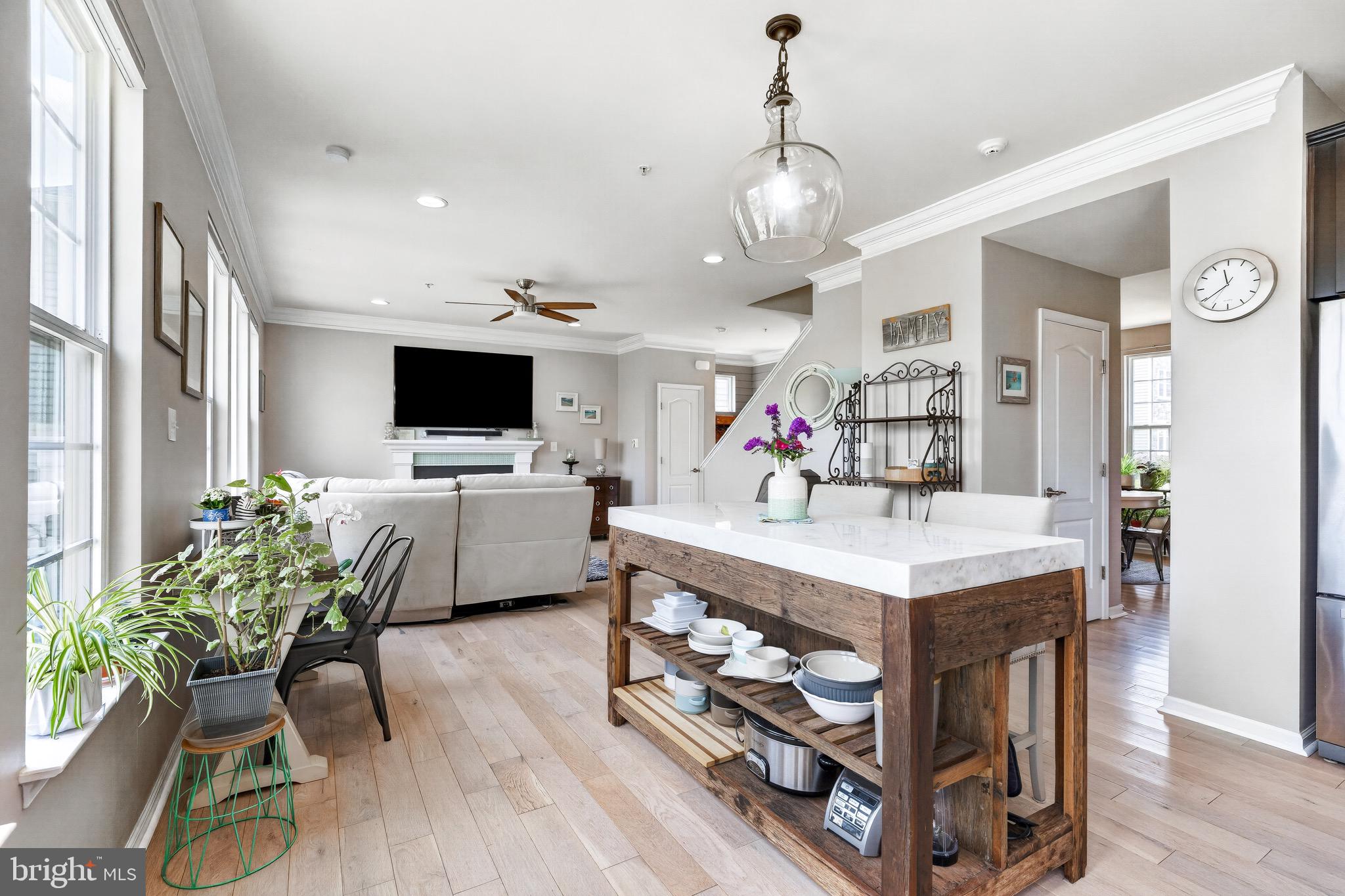 CLOVER RIDGE - Residential