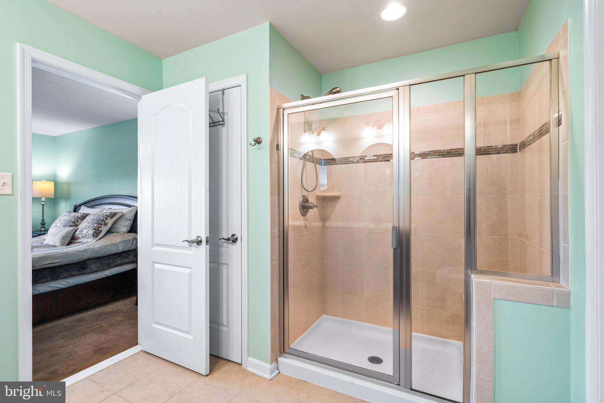 CLOVER RIDGE - Residential