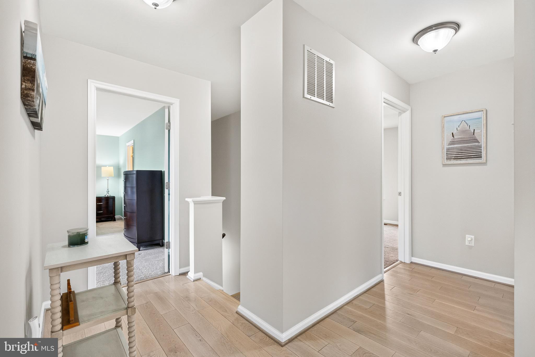 CLOVER RIDGE - Residential