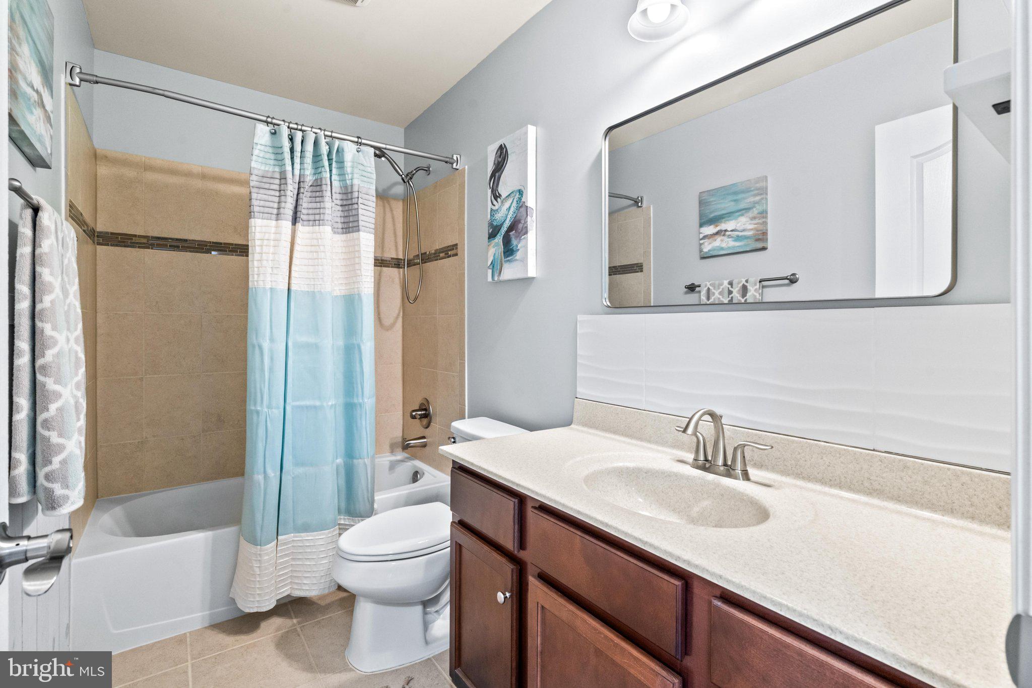 CLOVER RIDGE - Residential