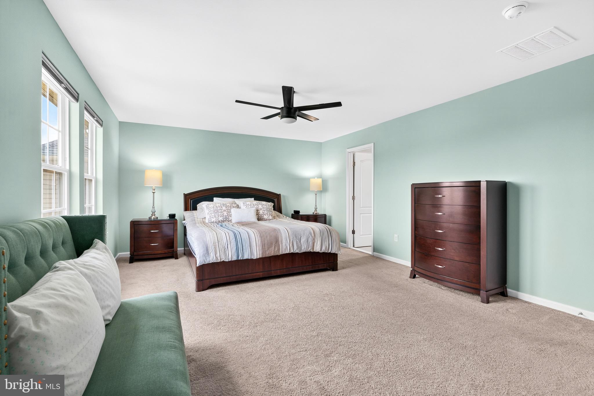 CLOVER RIDGE - Residential