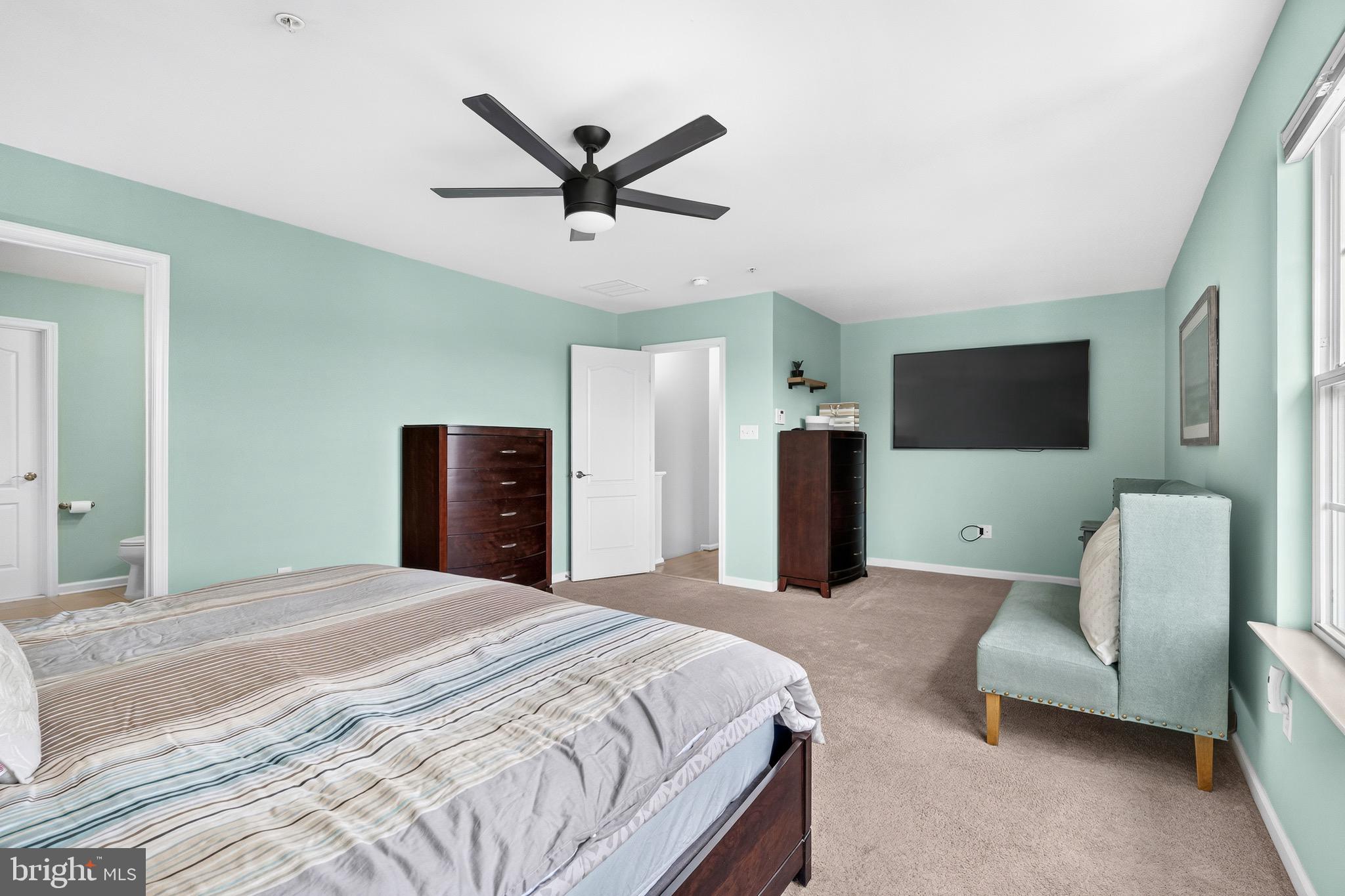 CLOVER RIDGE - Residential