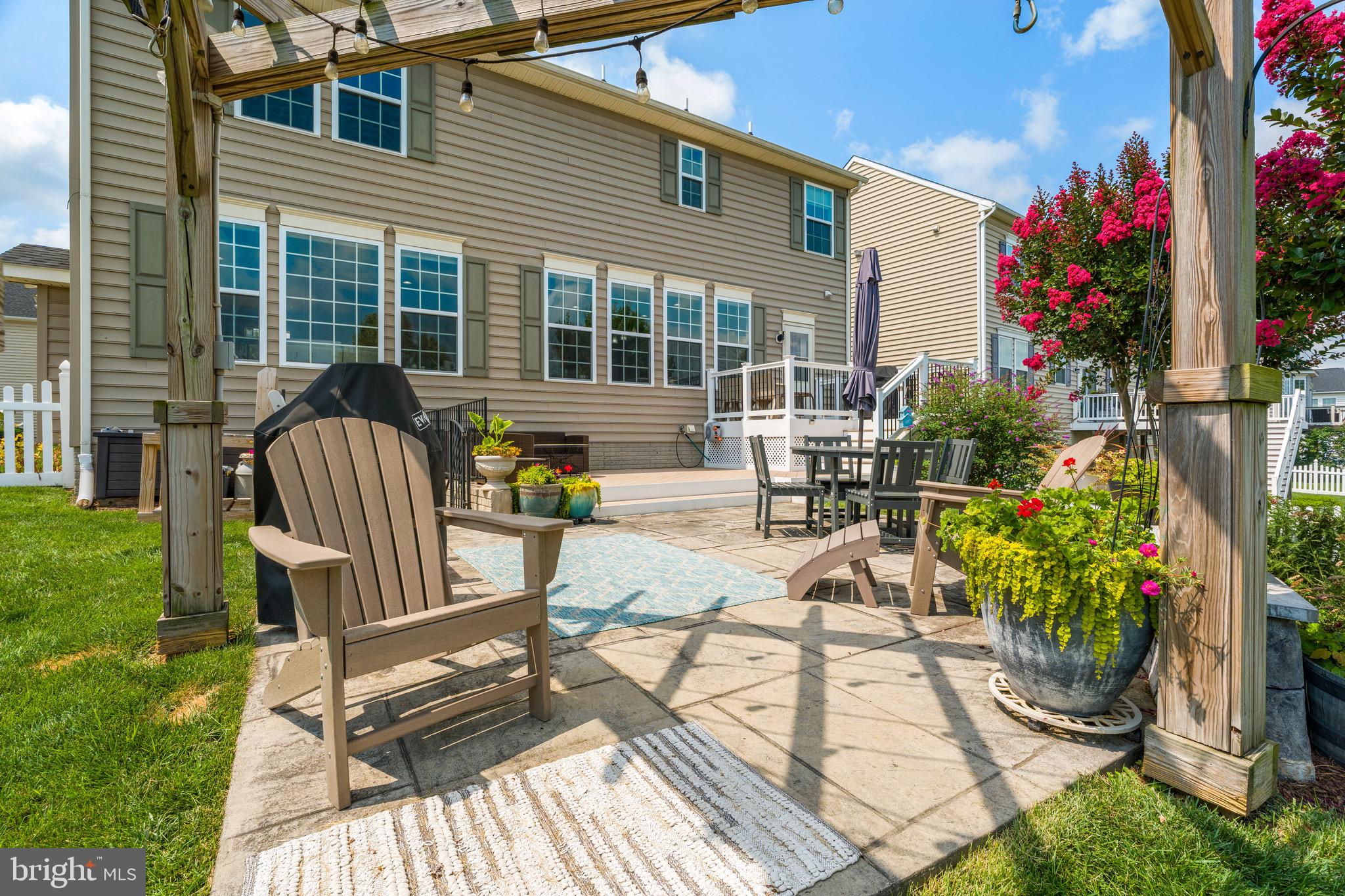 CLOVER RIDGE - Residential