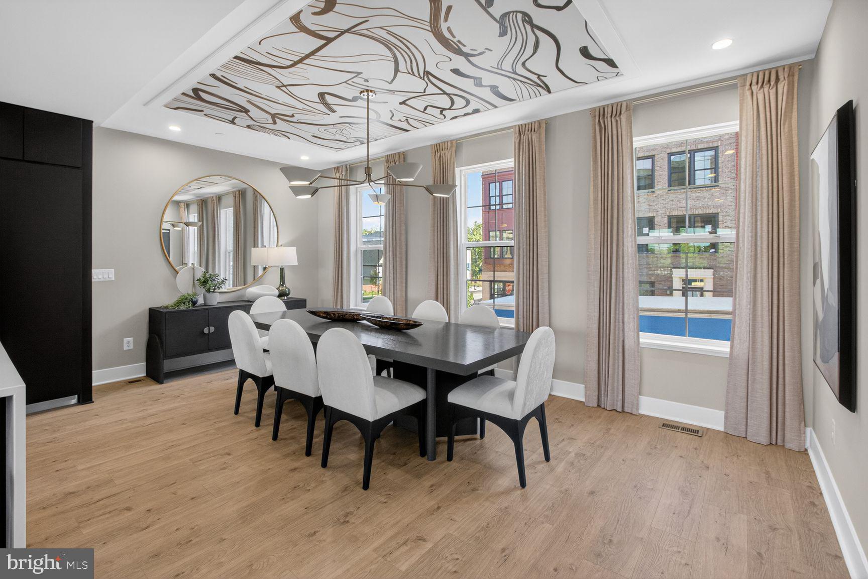 STRATHMORE VIEW - Residential