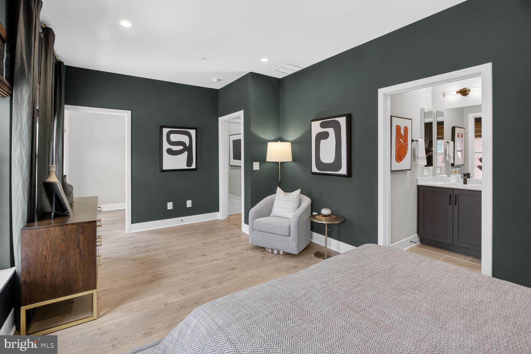 STRATHMORE VIEW - Residential