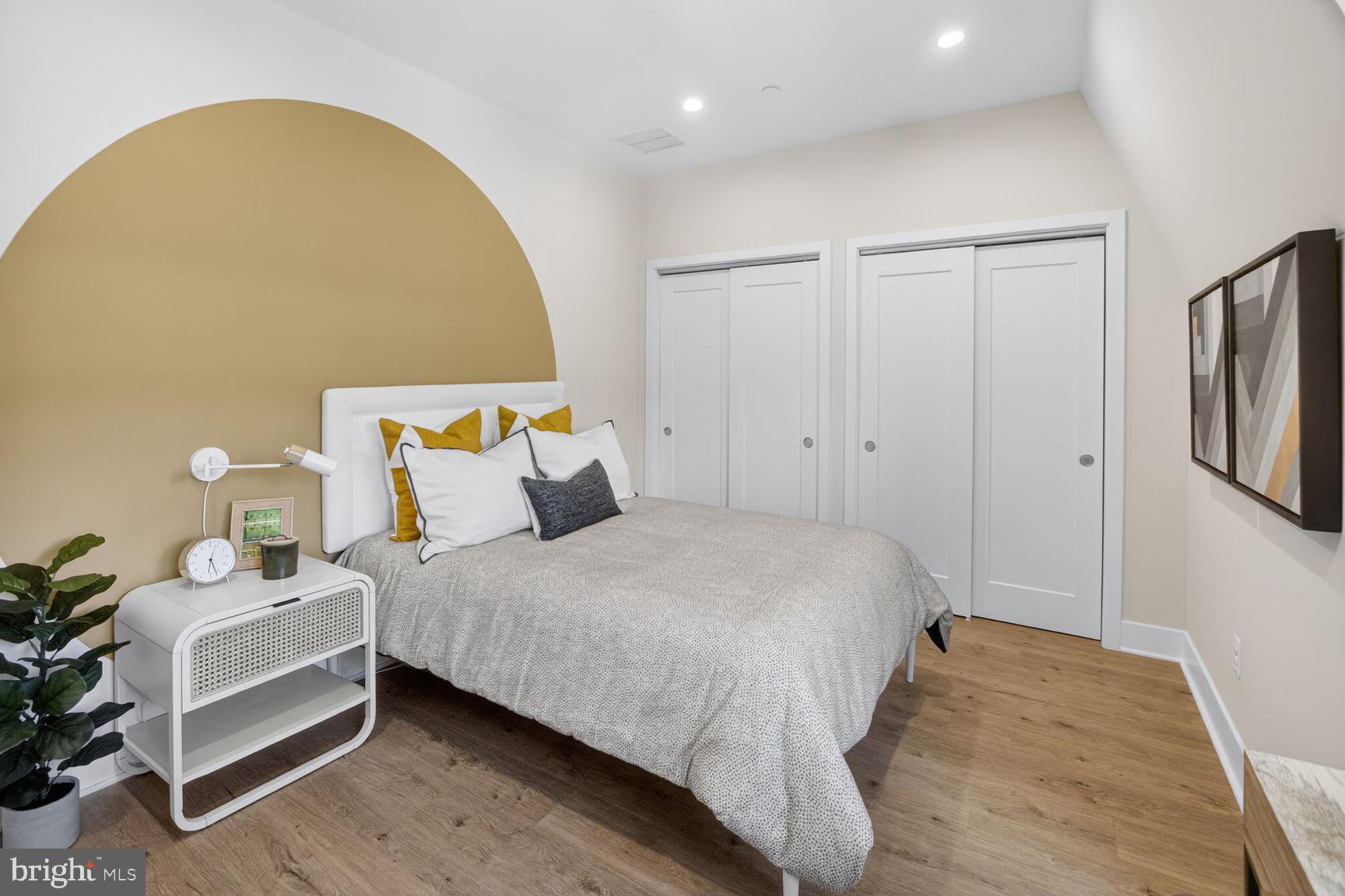 STRATHMORE VIEW - Residential