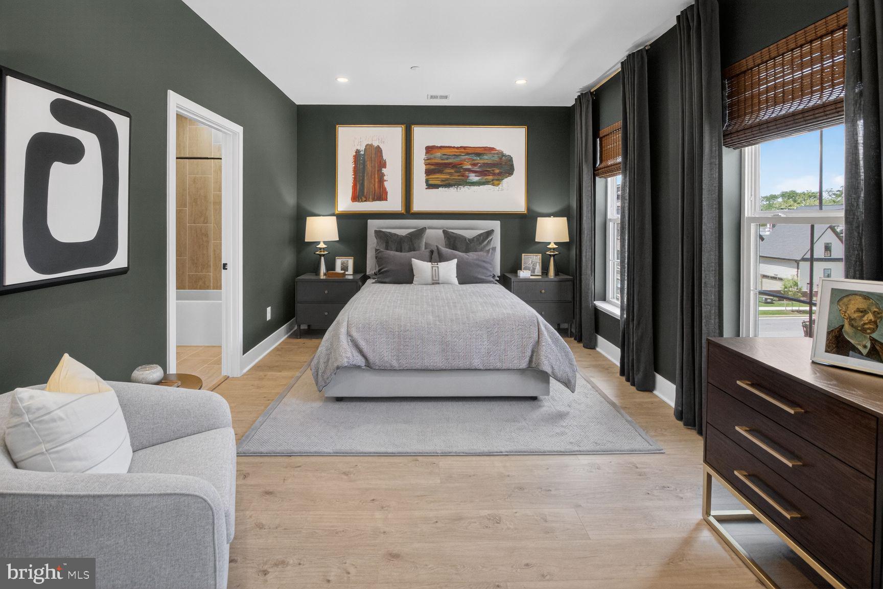 STRATHMORE VIEW - Residential
