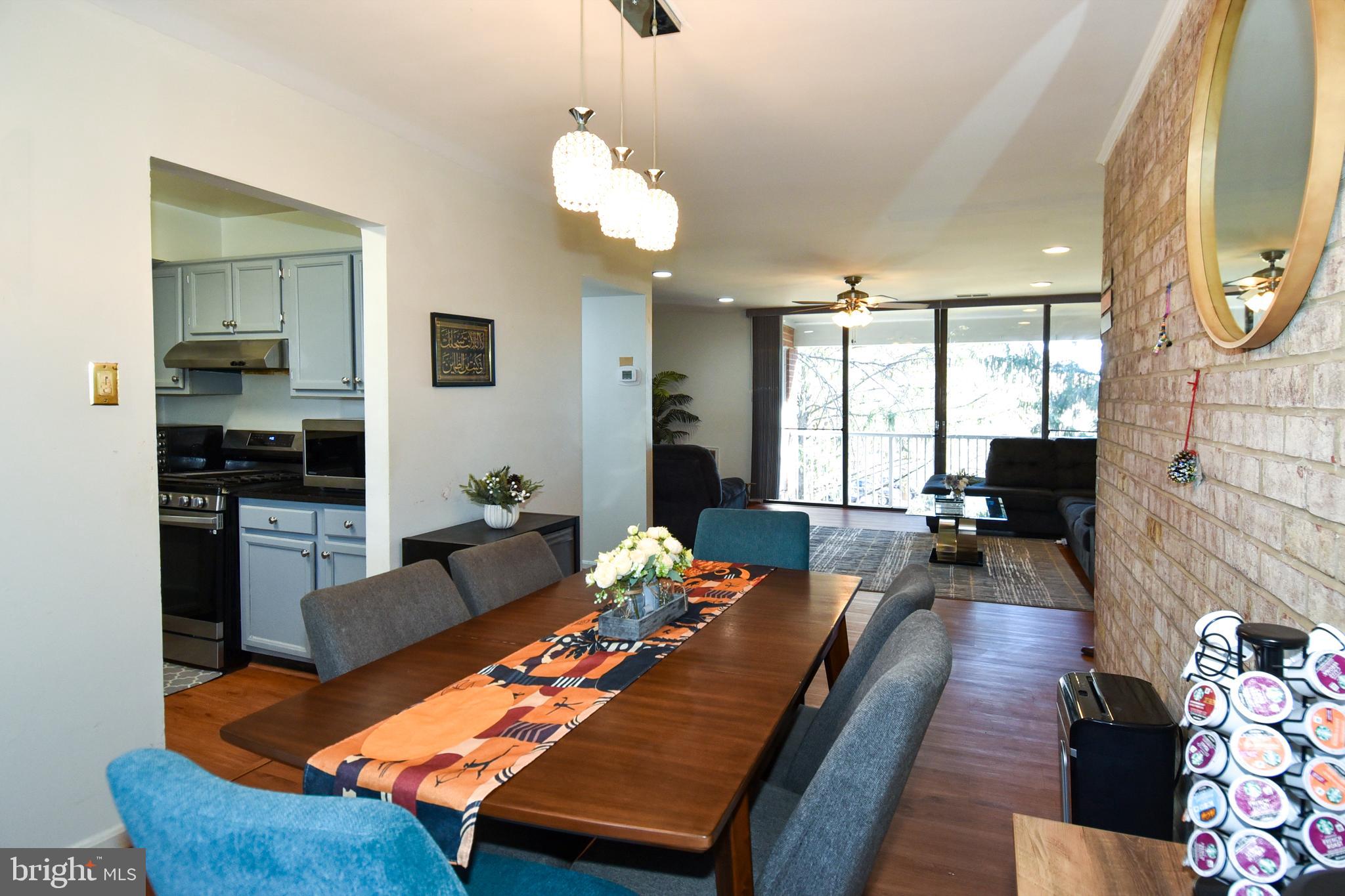 POTOMAC OAKS - Residential