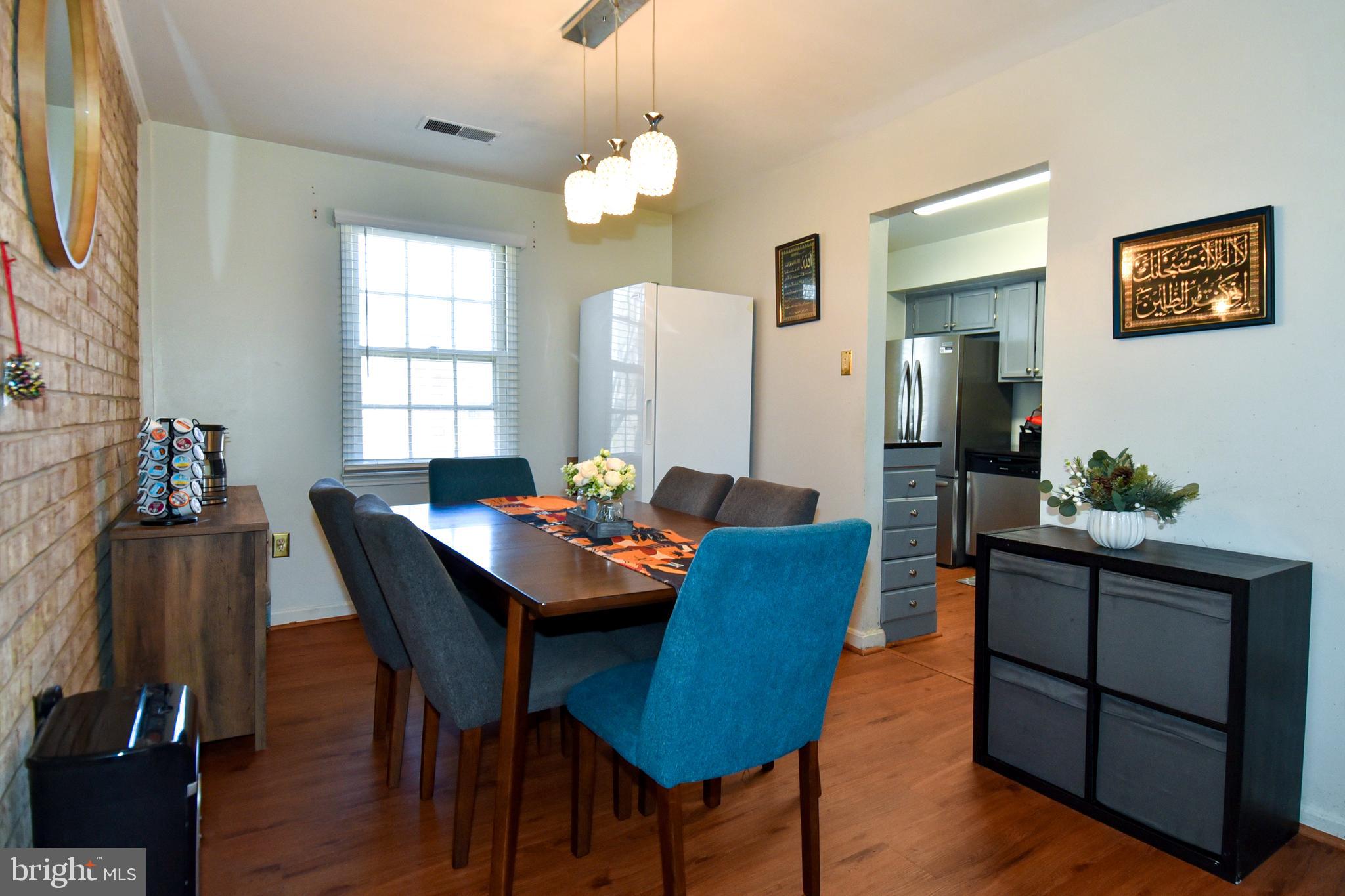 POTOMAC OAKS - Residential