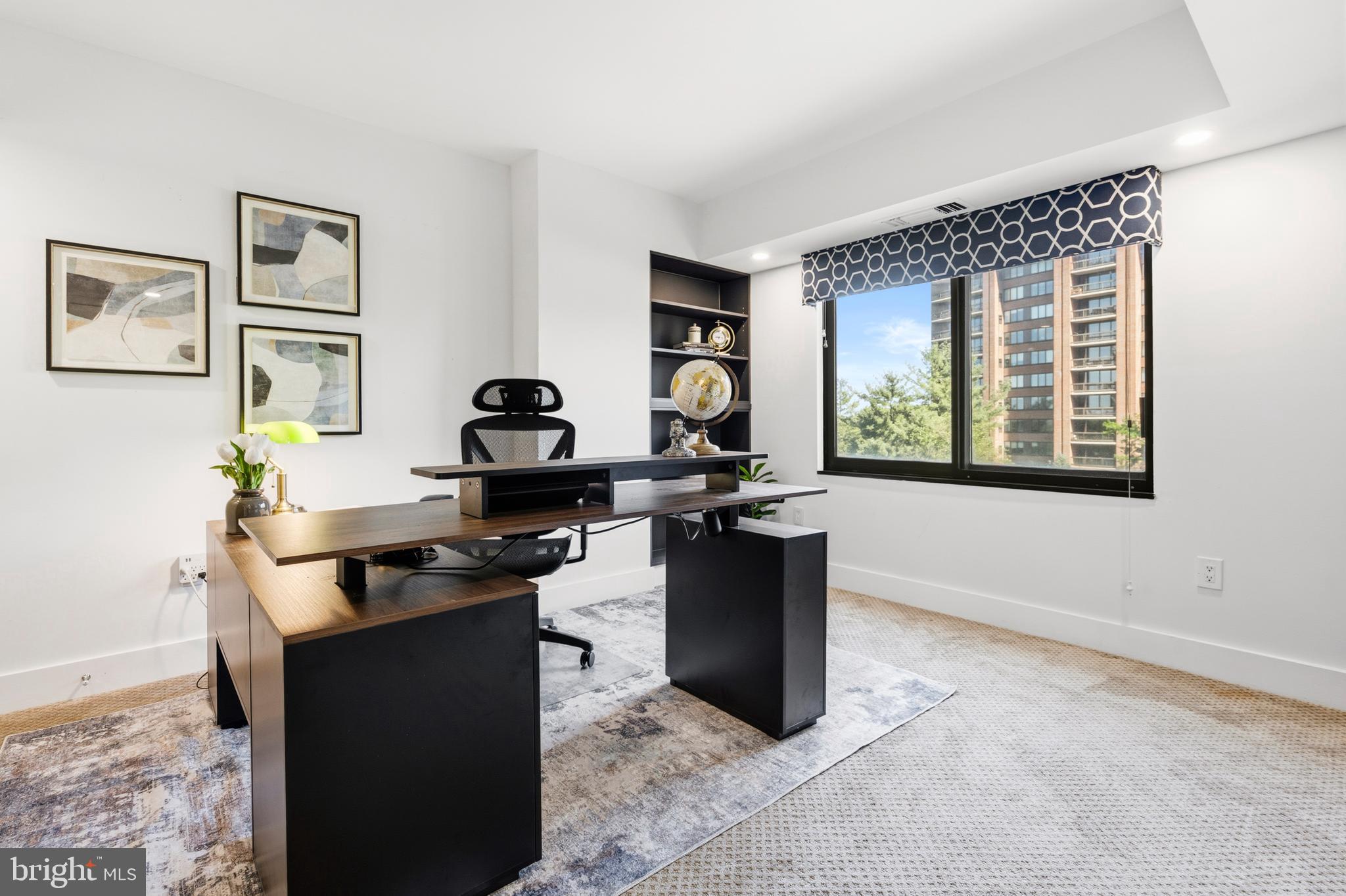 CRYSTAL CITY - Residential