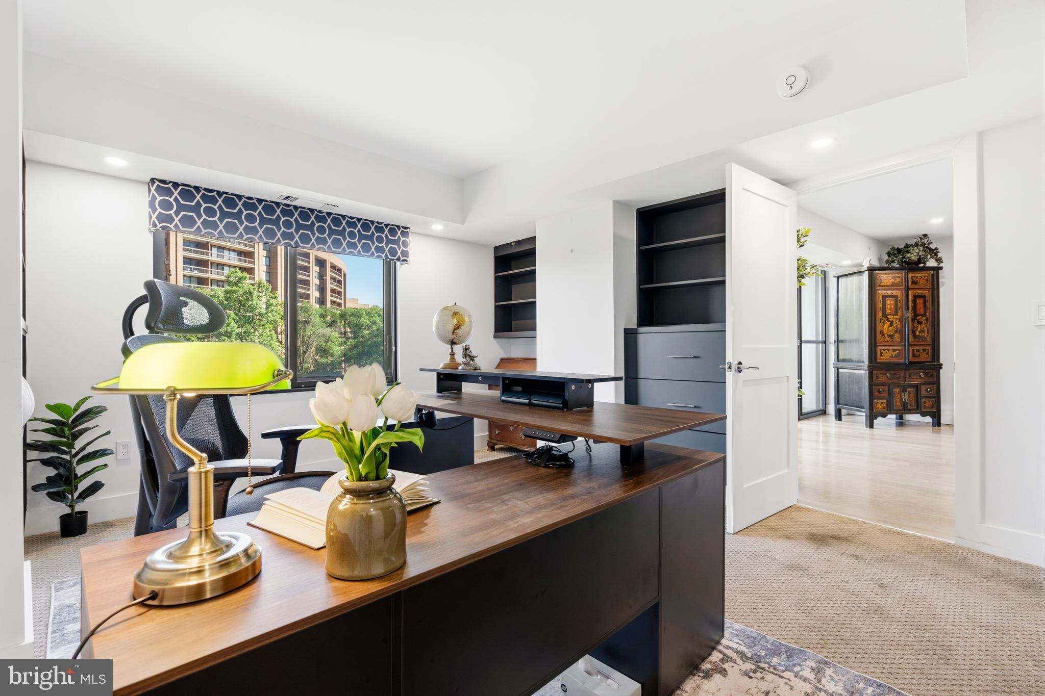 CRYSTAL CITY - Residential