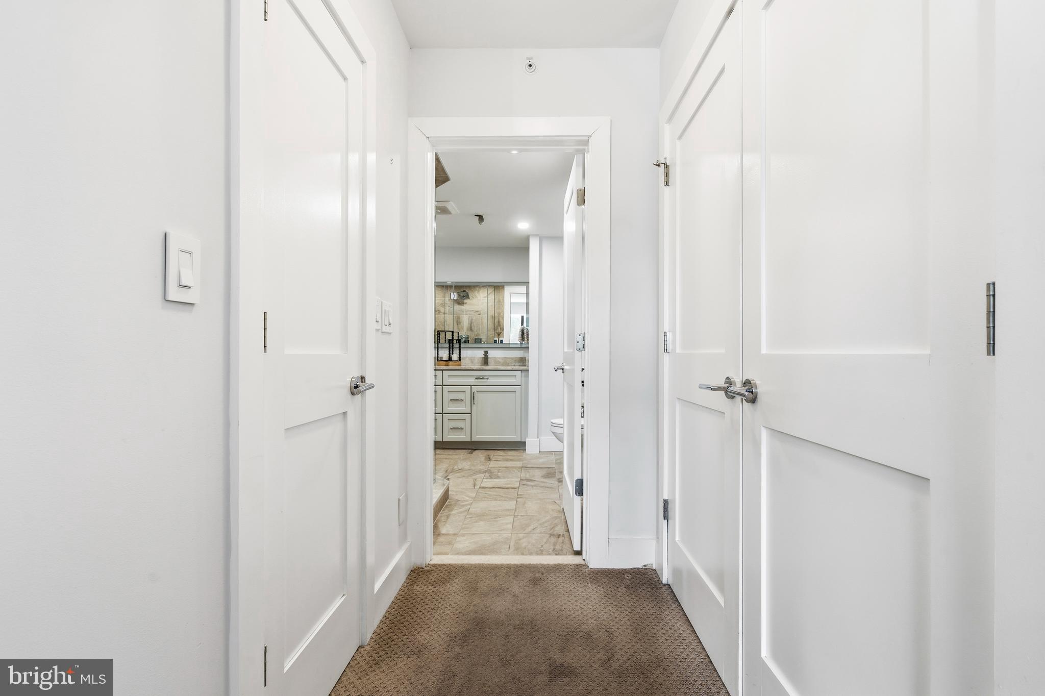 CRYSTAL CITY - Residential