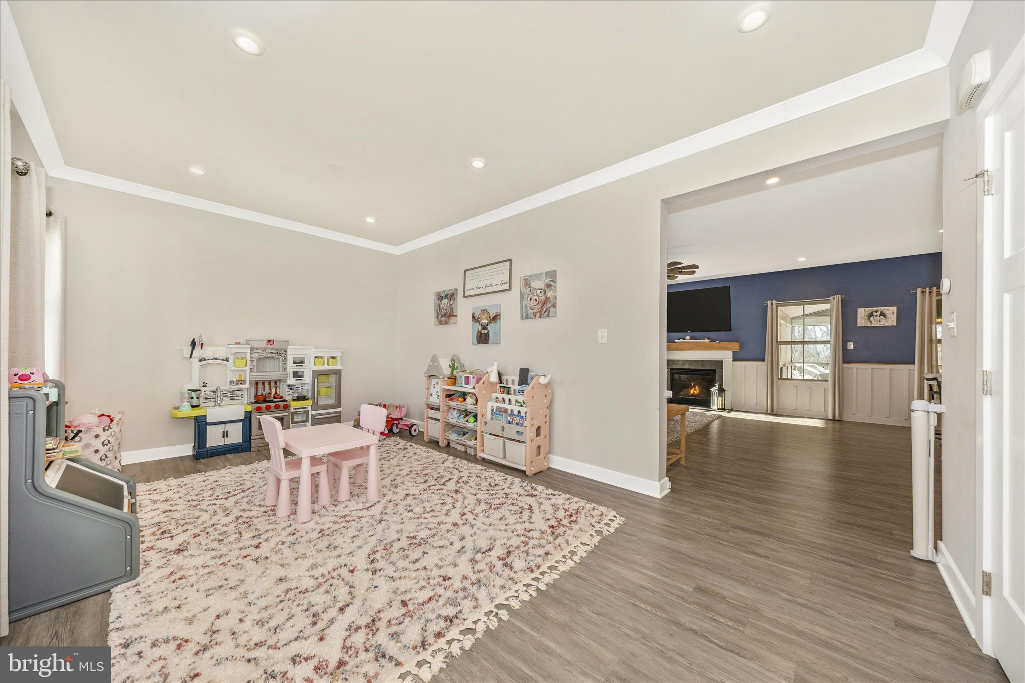 WOODRIDGE - Residential